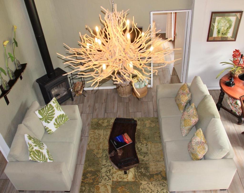 Four-Bedroom House photo 3