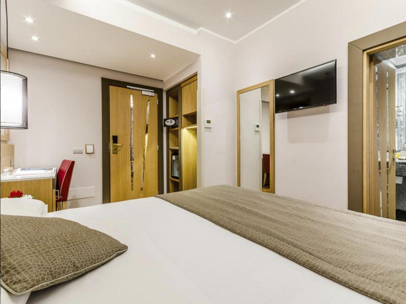 Standard Double or Twin Room