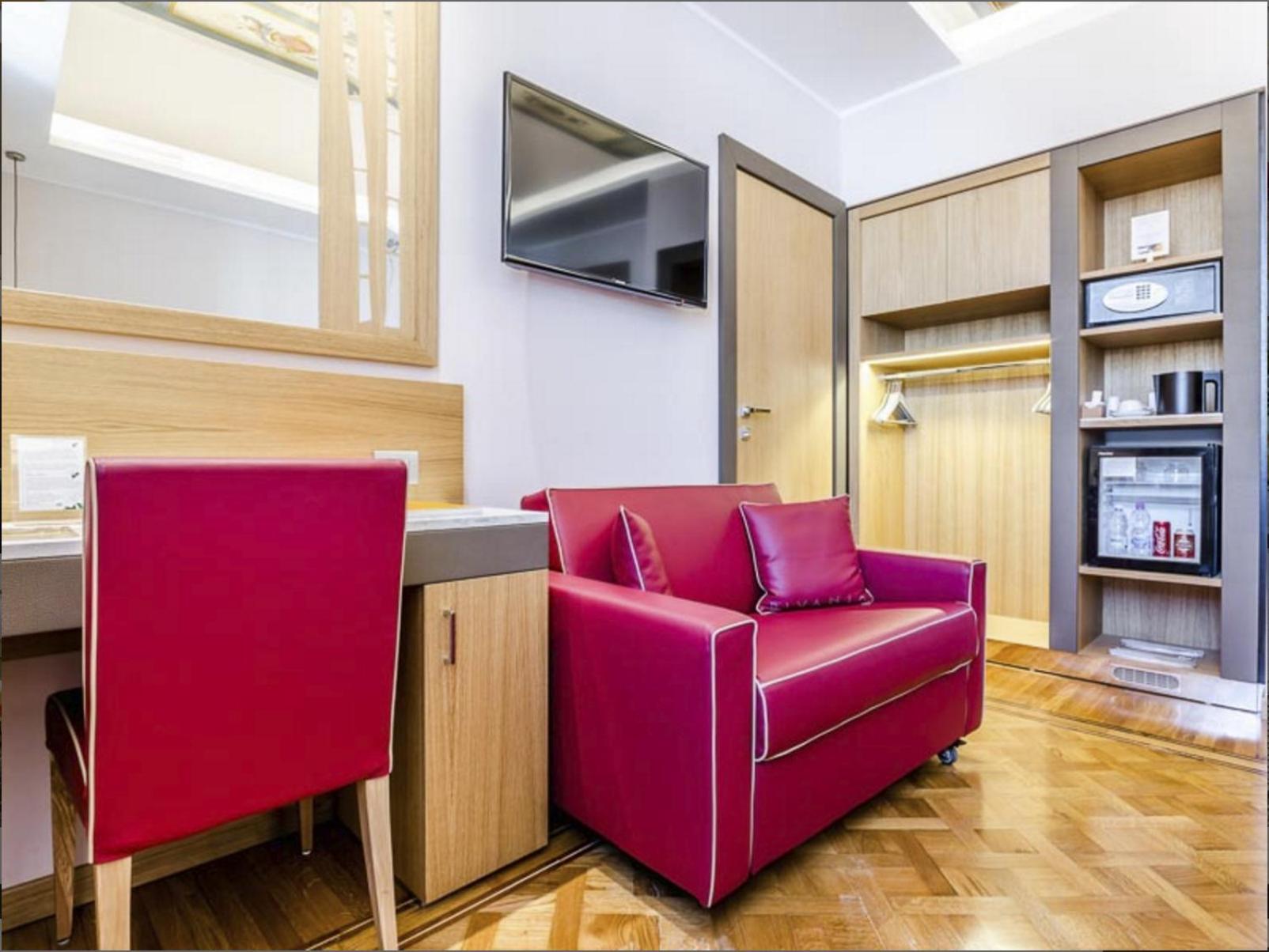 Deluxe Double Room with View