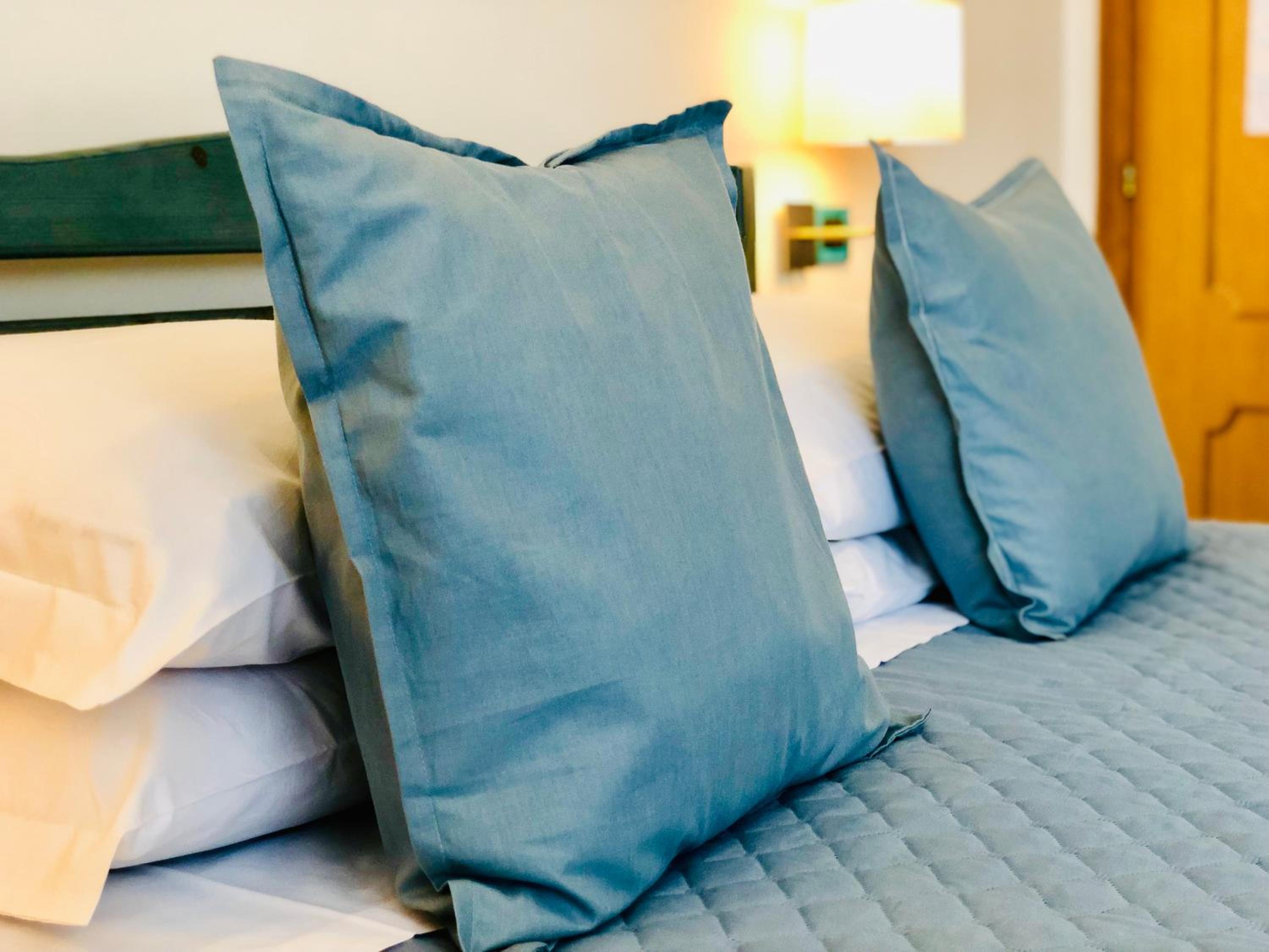 Deluxe Double Room - Photo 8