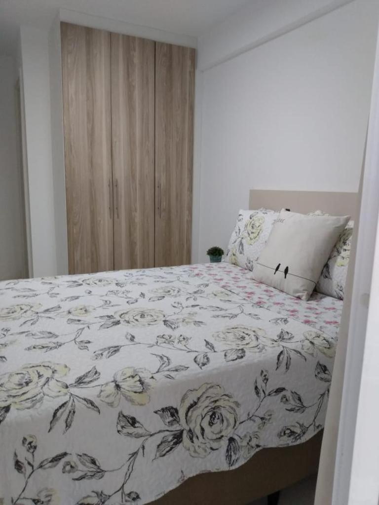 Two-Bedroom Apartment - Photo 10