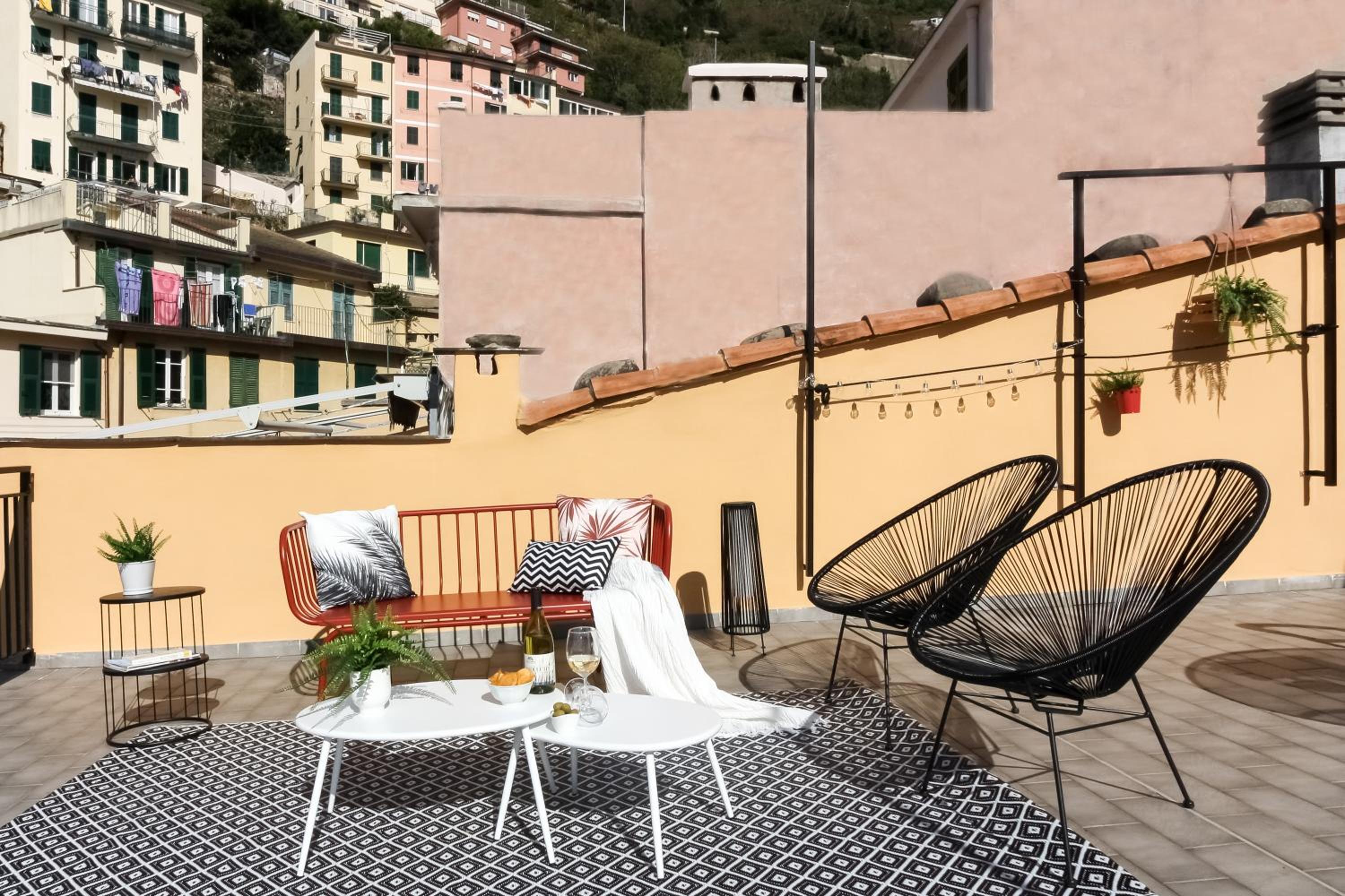 Two-Bedroom Apartment with Terrace - Split Level - Photo 44