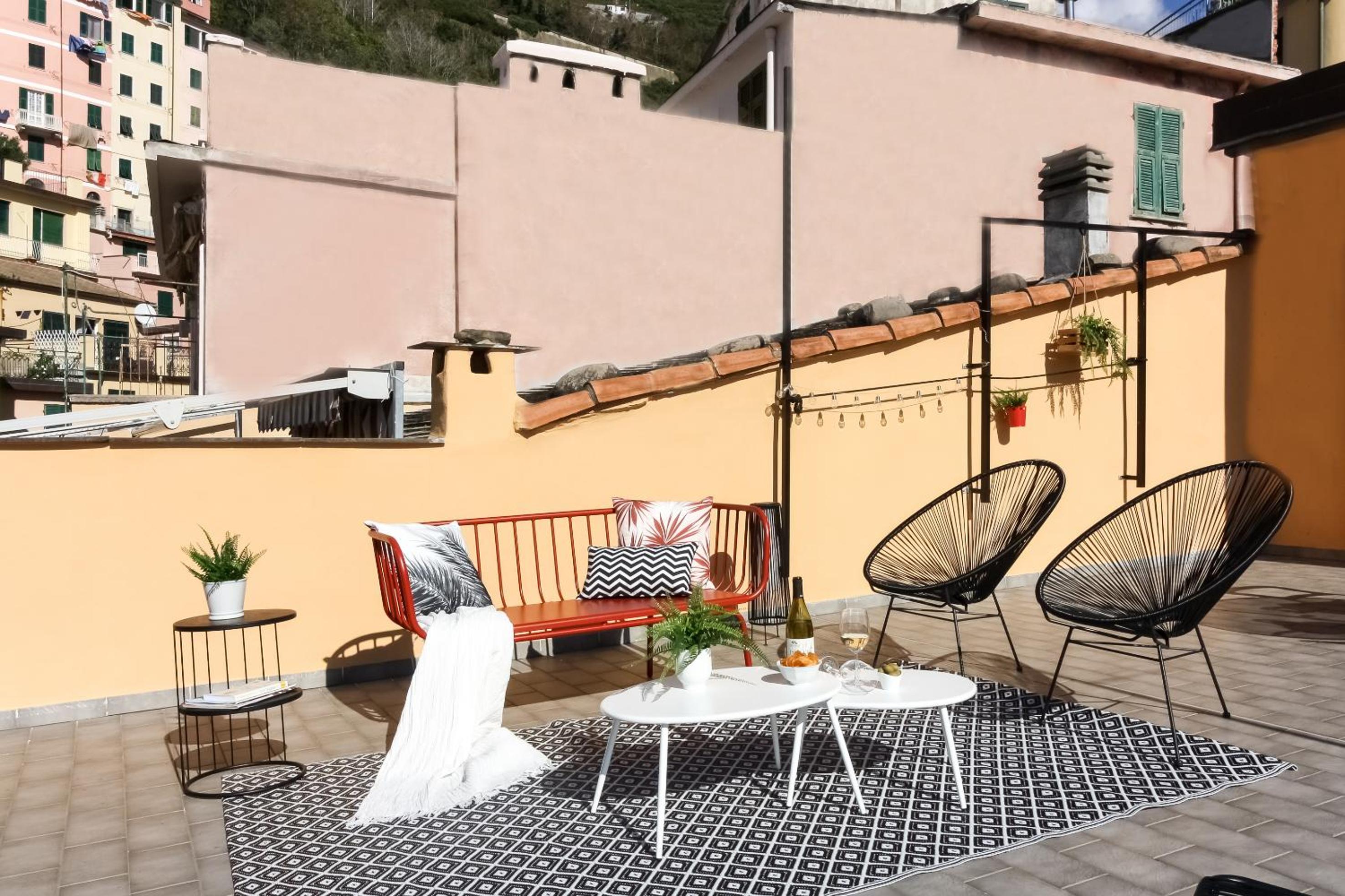 Two-Bedroom Apartment with Terrace - Split Level - Photo 43