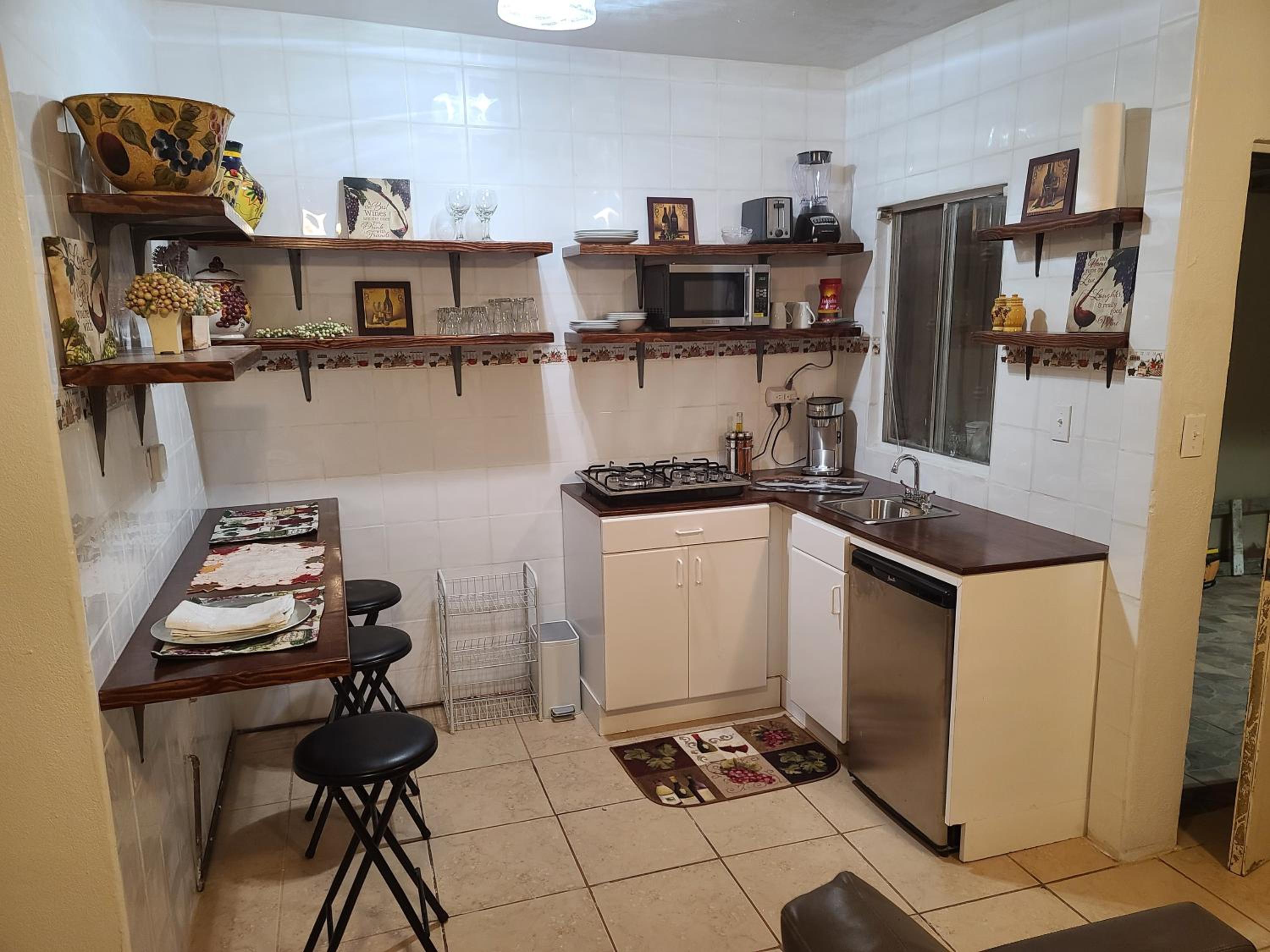 Three-Bedroom House - Photo 10
