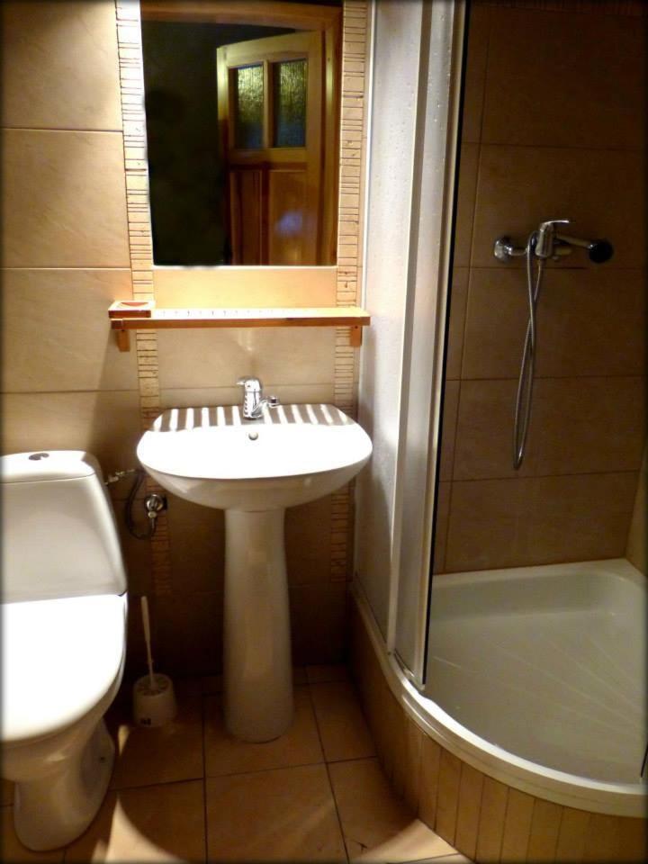 Triple Room with Private Bathroom photo 3