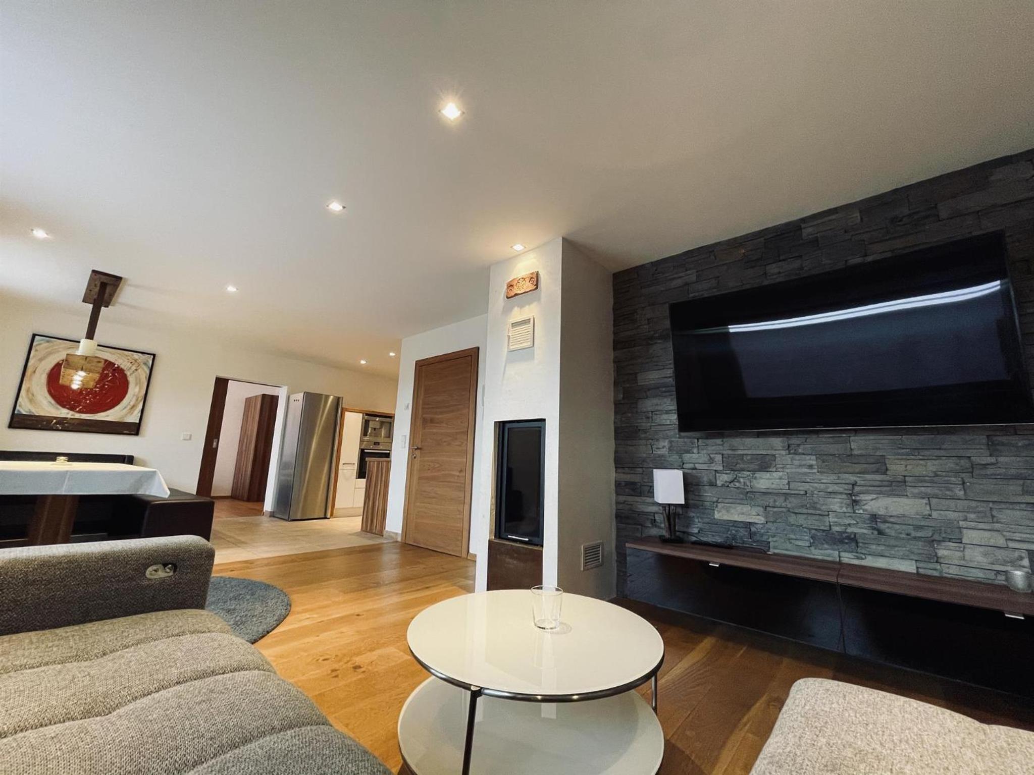 Two-Bedroom Apartment - Photo 3