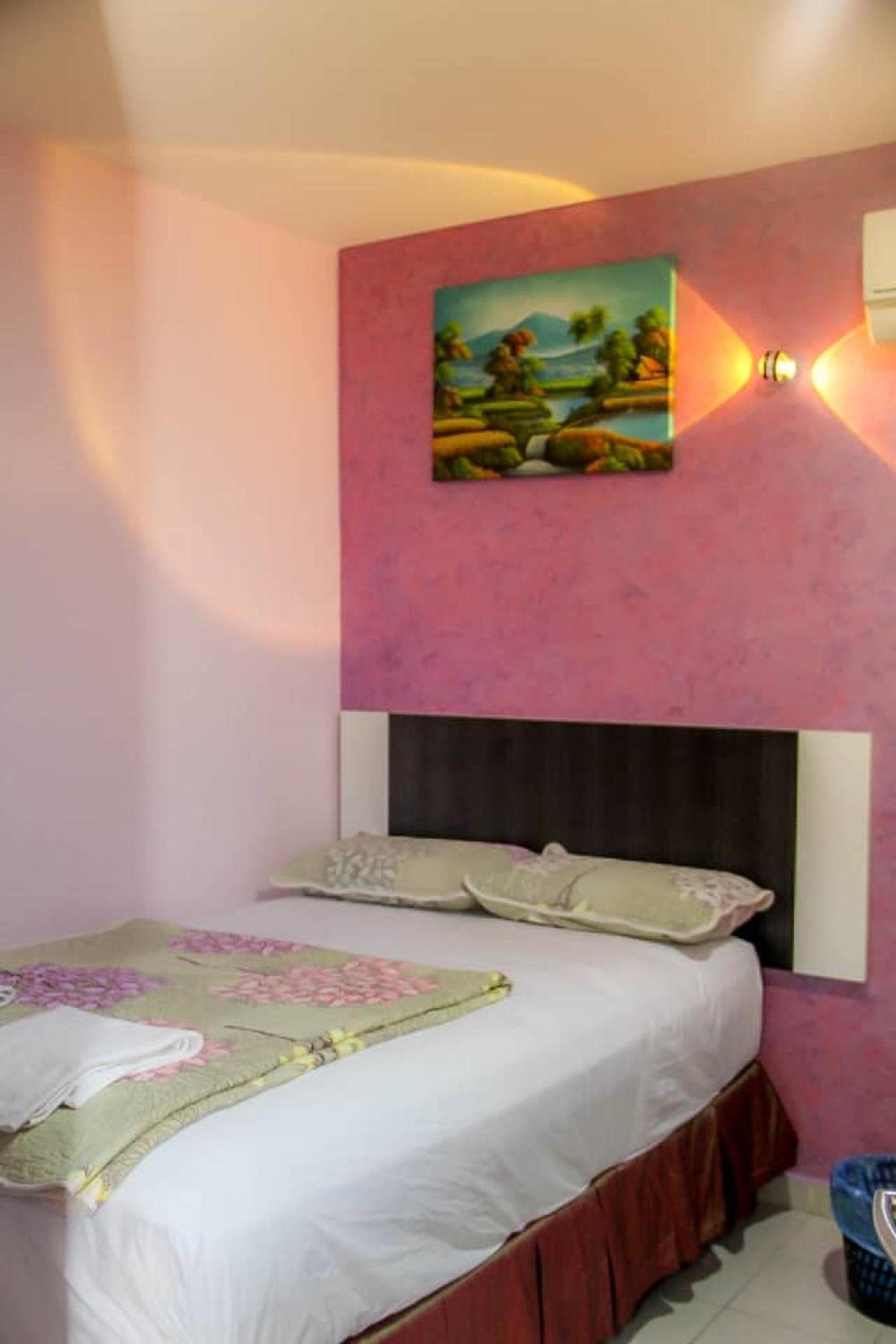 Standard Double Room - Photo 1