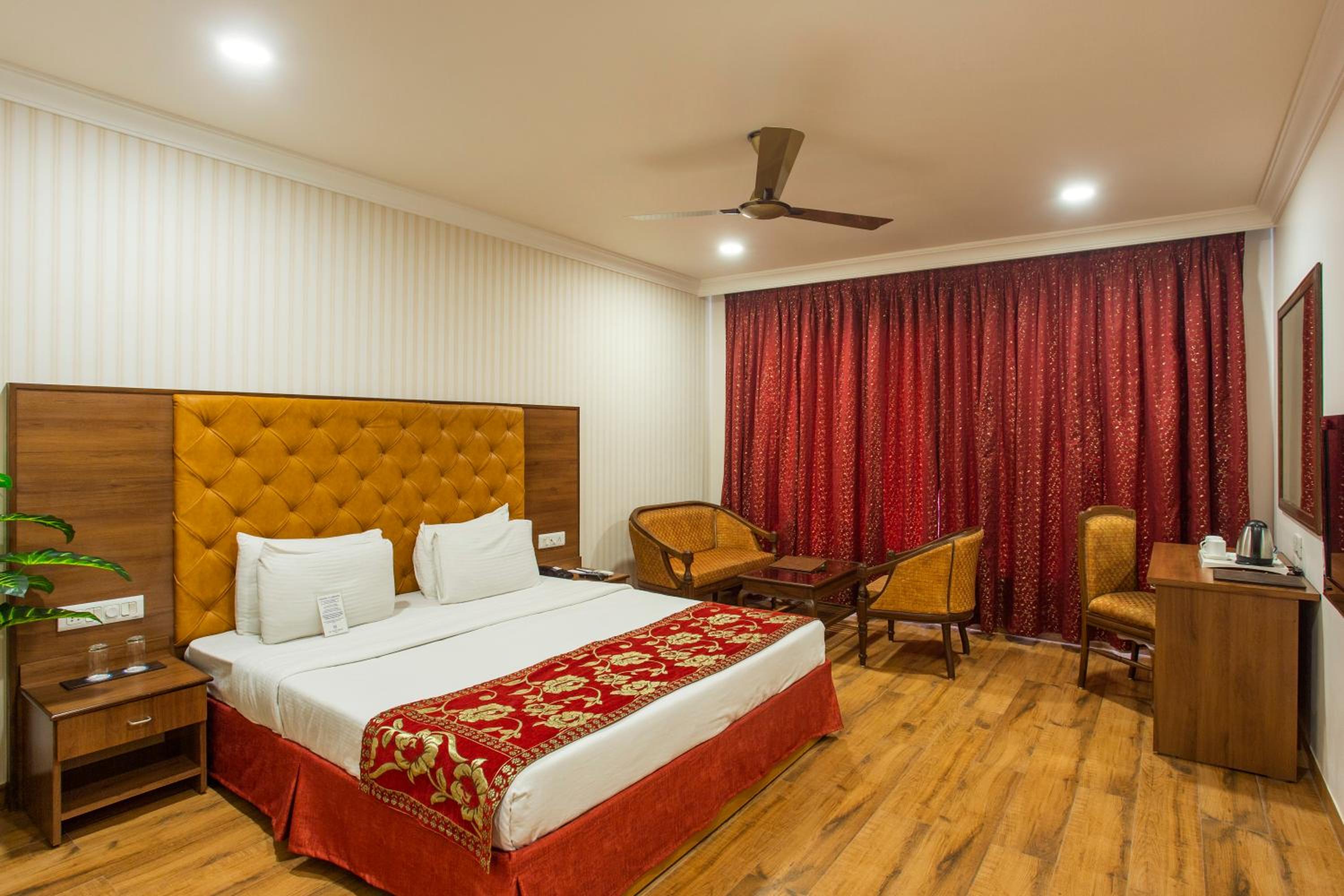 Deluxe Double Room - Photo 5