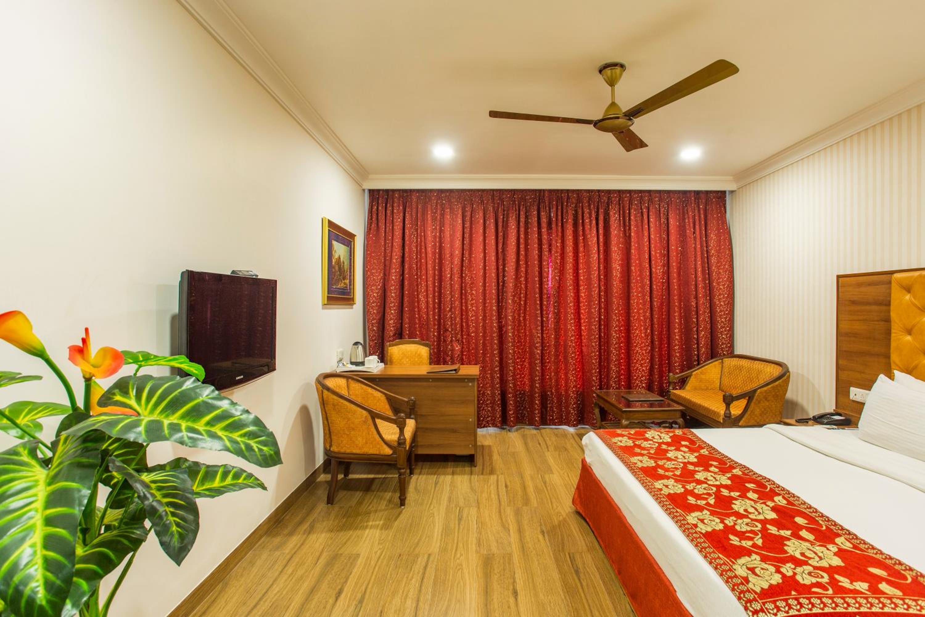 Deluxe Double Room - Photo 3