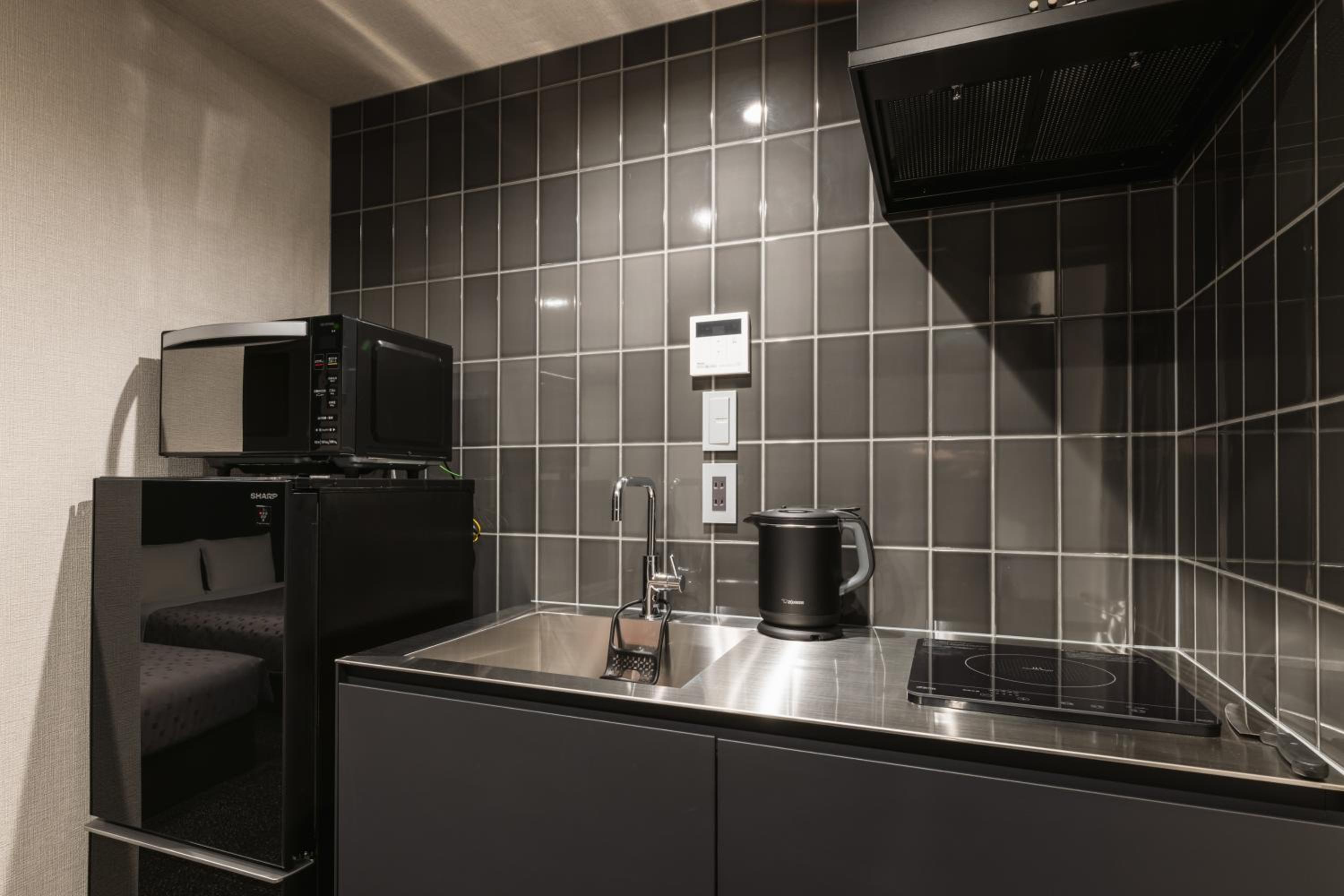 Standard Twin Room - Photo 17
