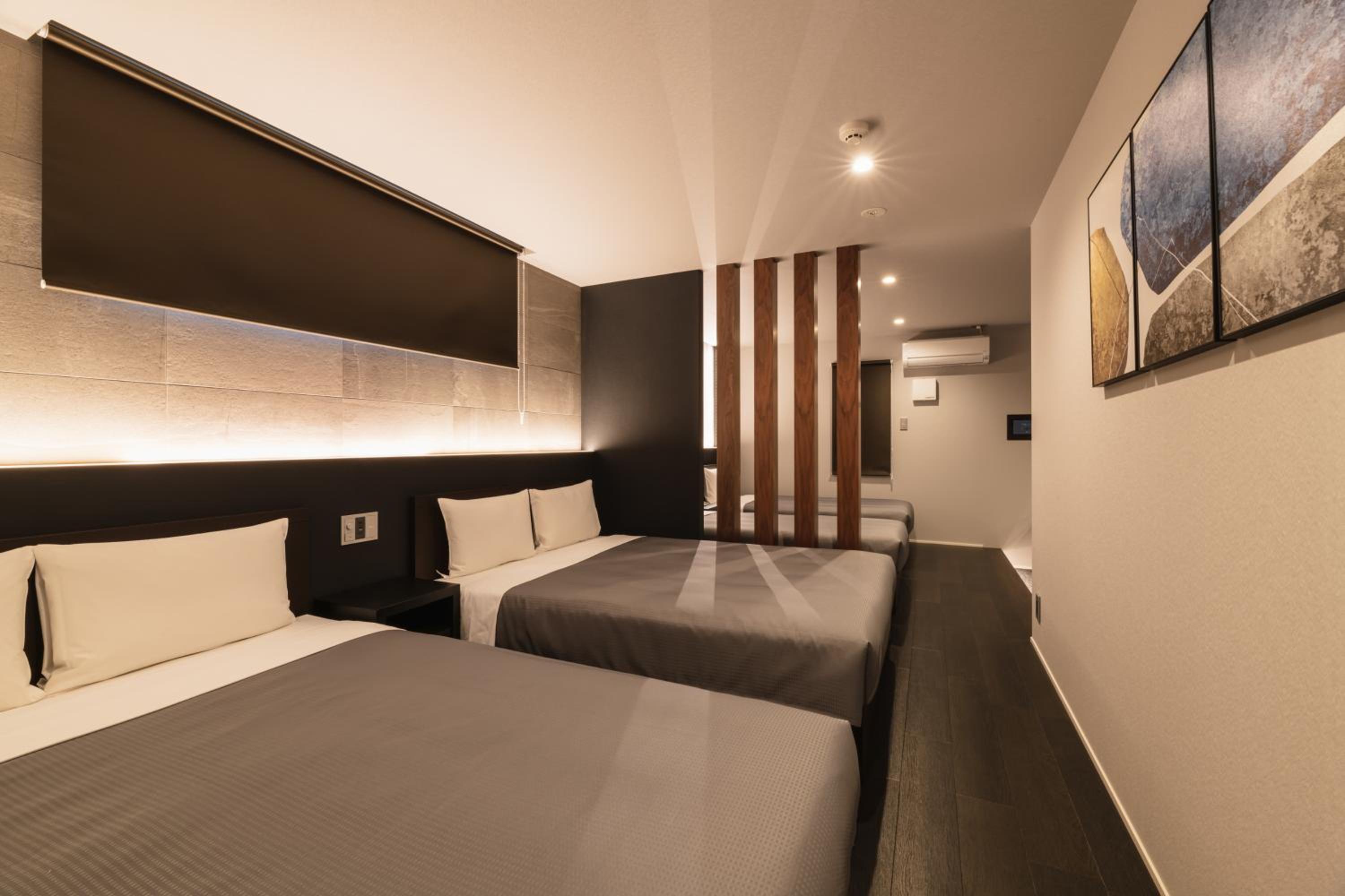 Deluxe Suite - Photo 9