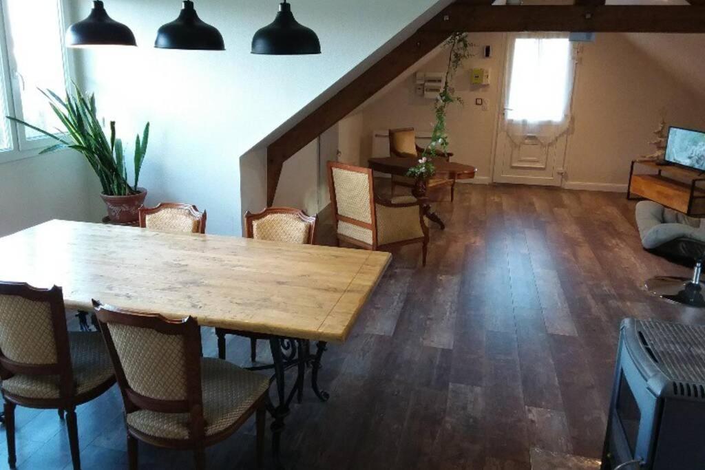 Three-Bedroom Apartment - Photo 9