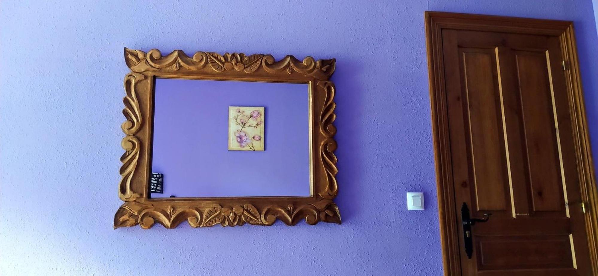 Purple Room photo 2