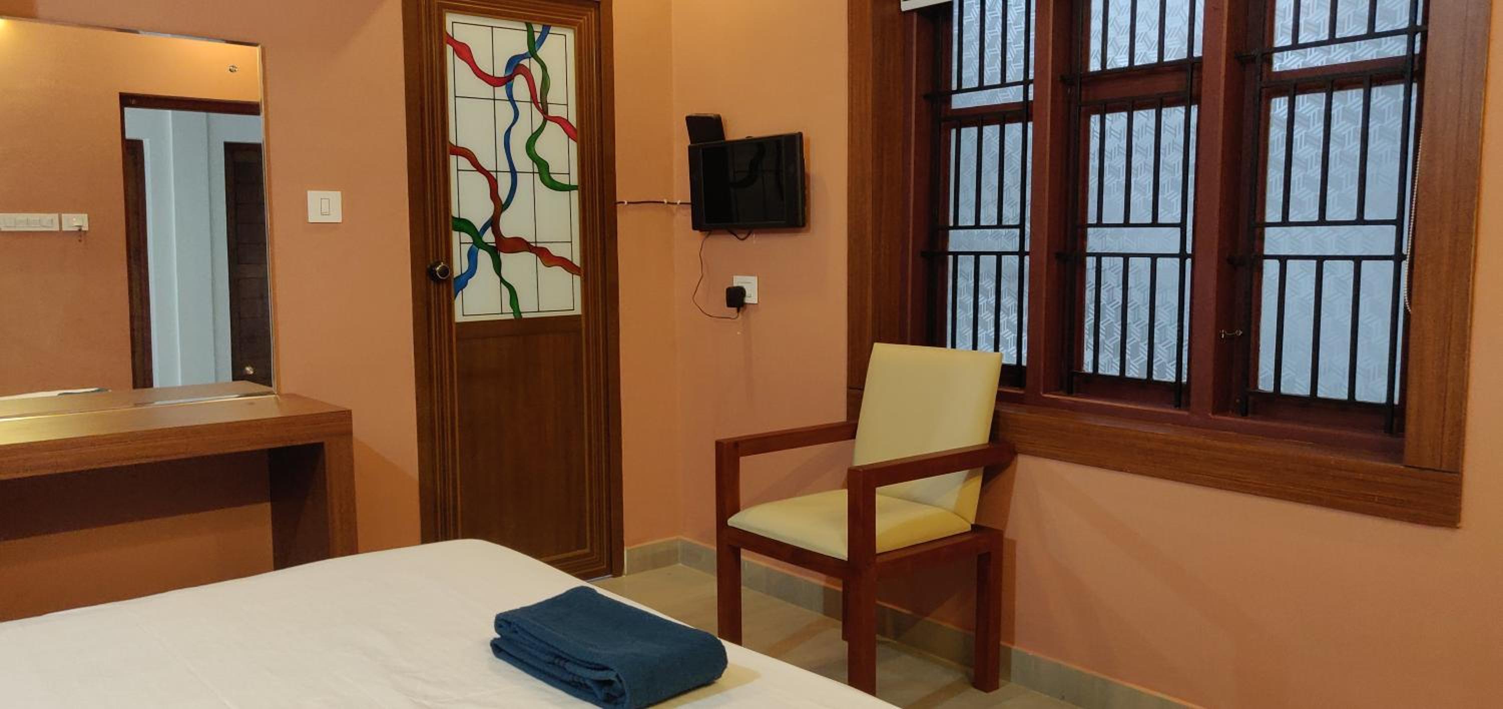 Standard King Room