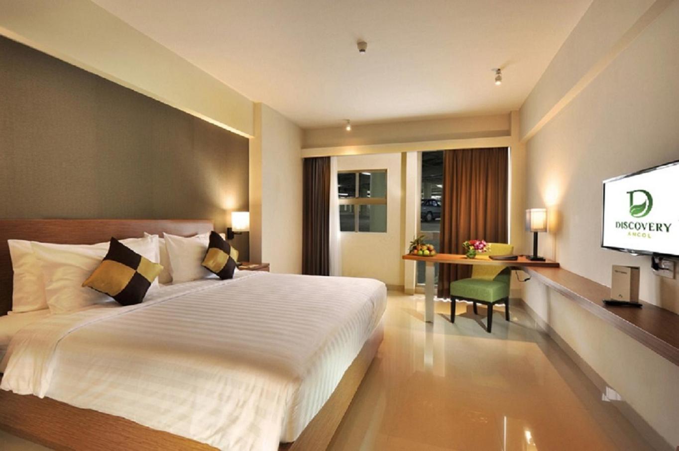 Superior King Room