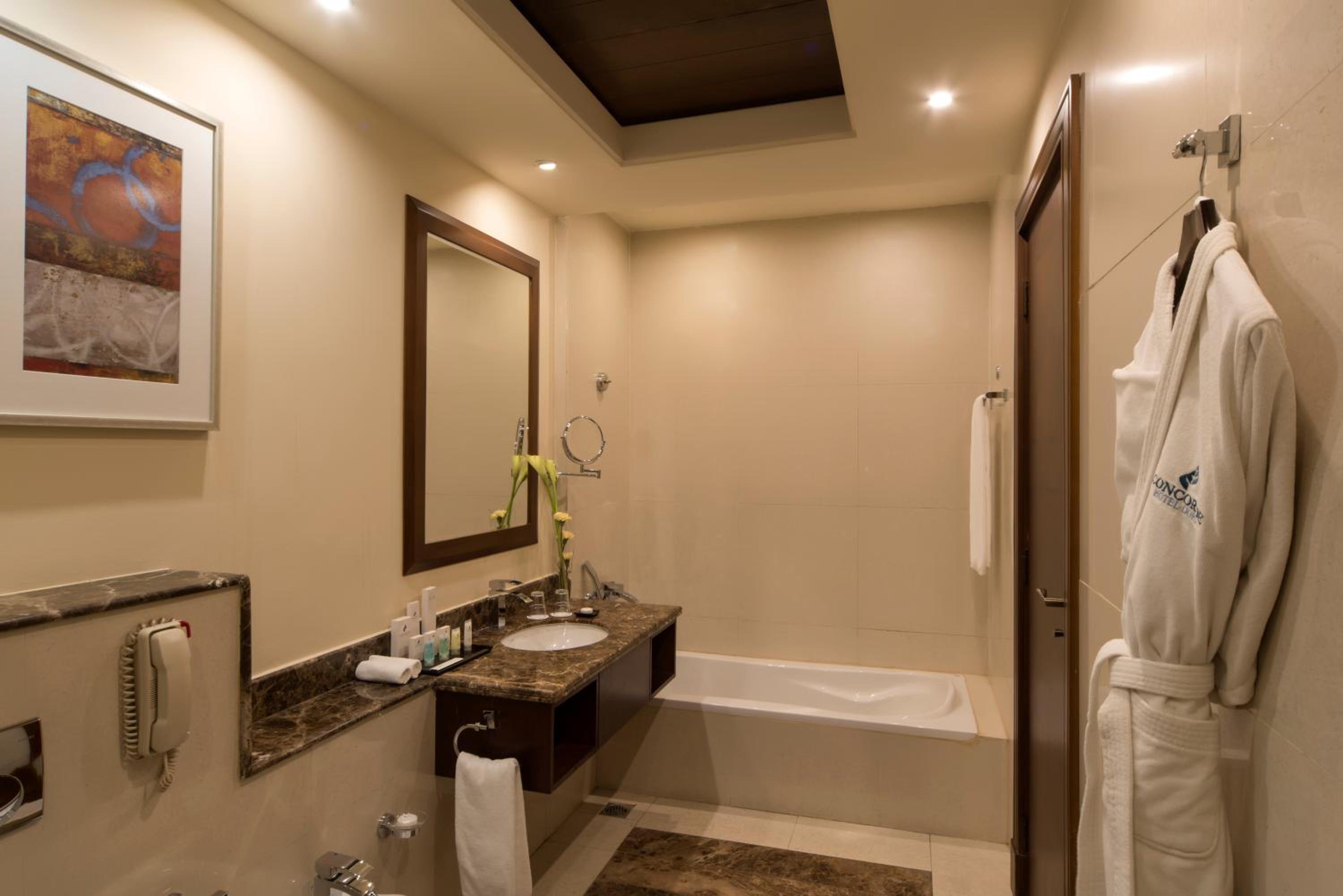 Deluxe Twin Room photo 3