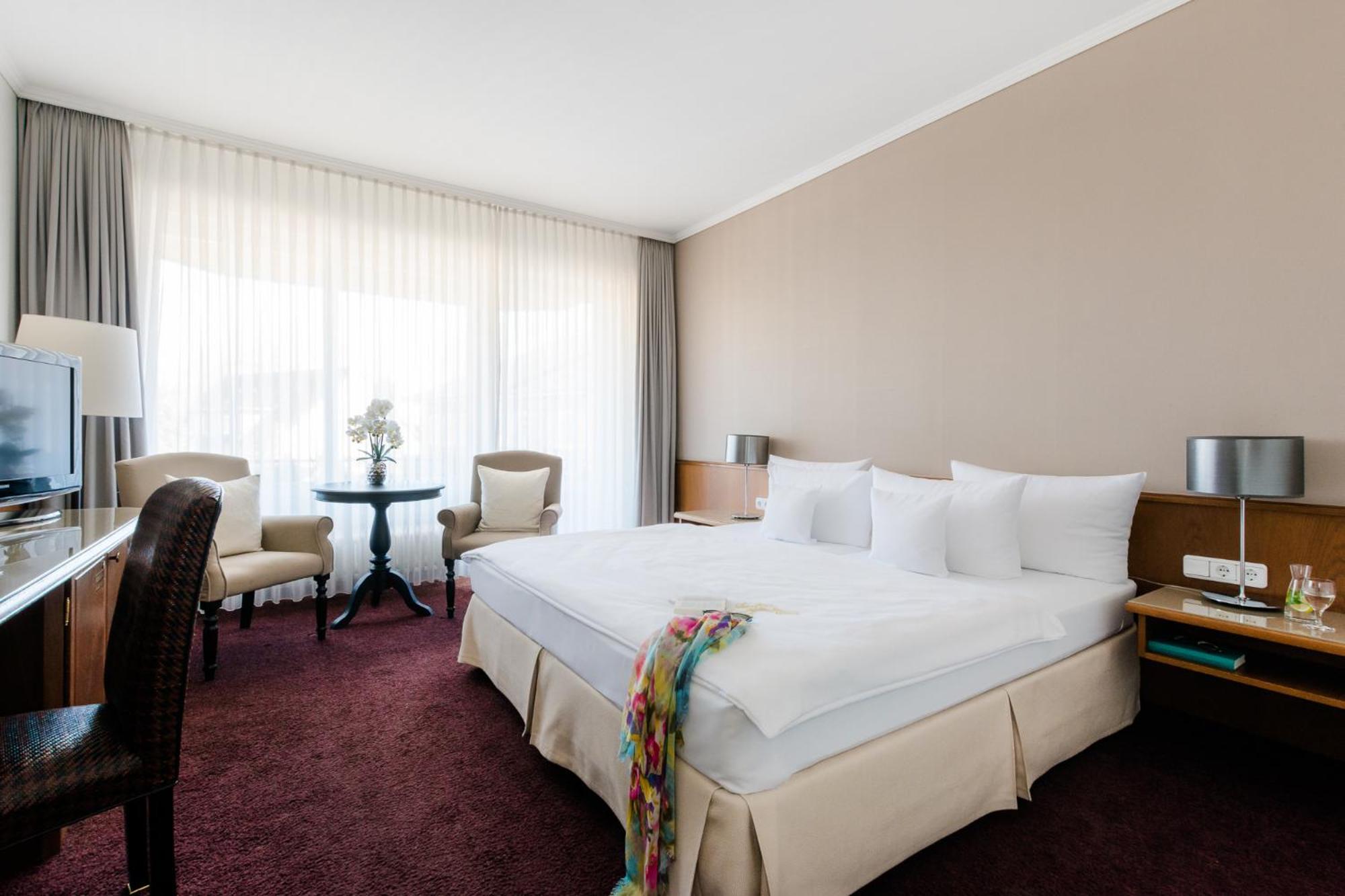 Double Room with Balcony photo 2