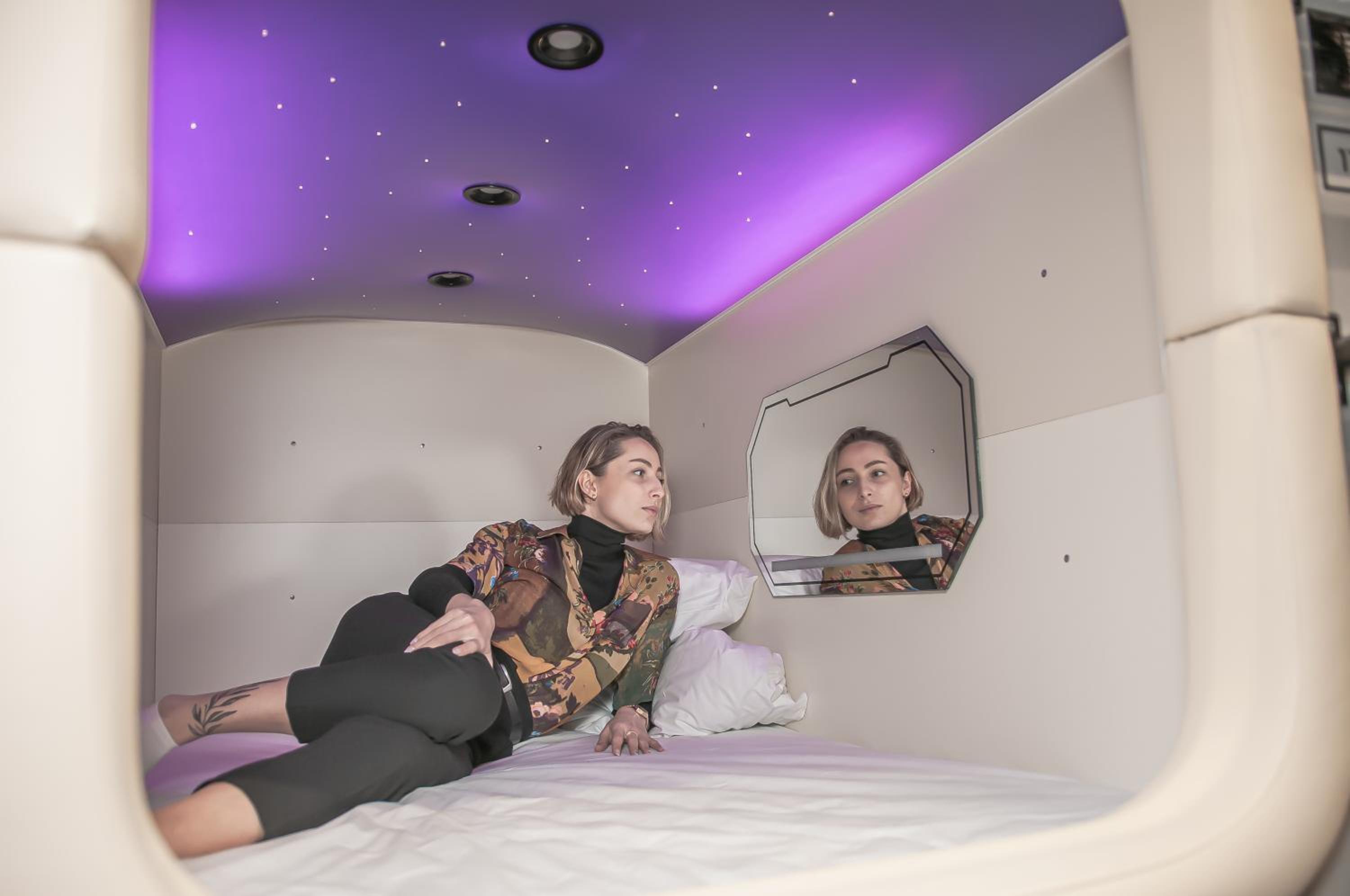 Single Bed Capsule for Male