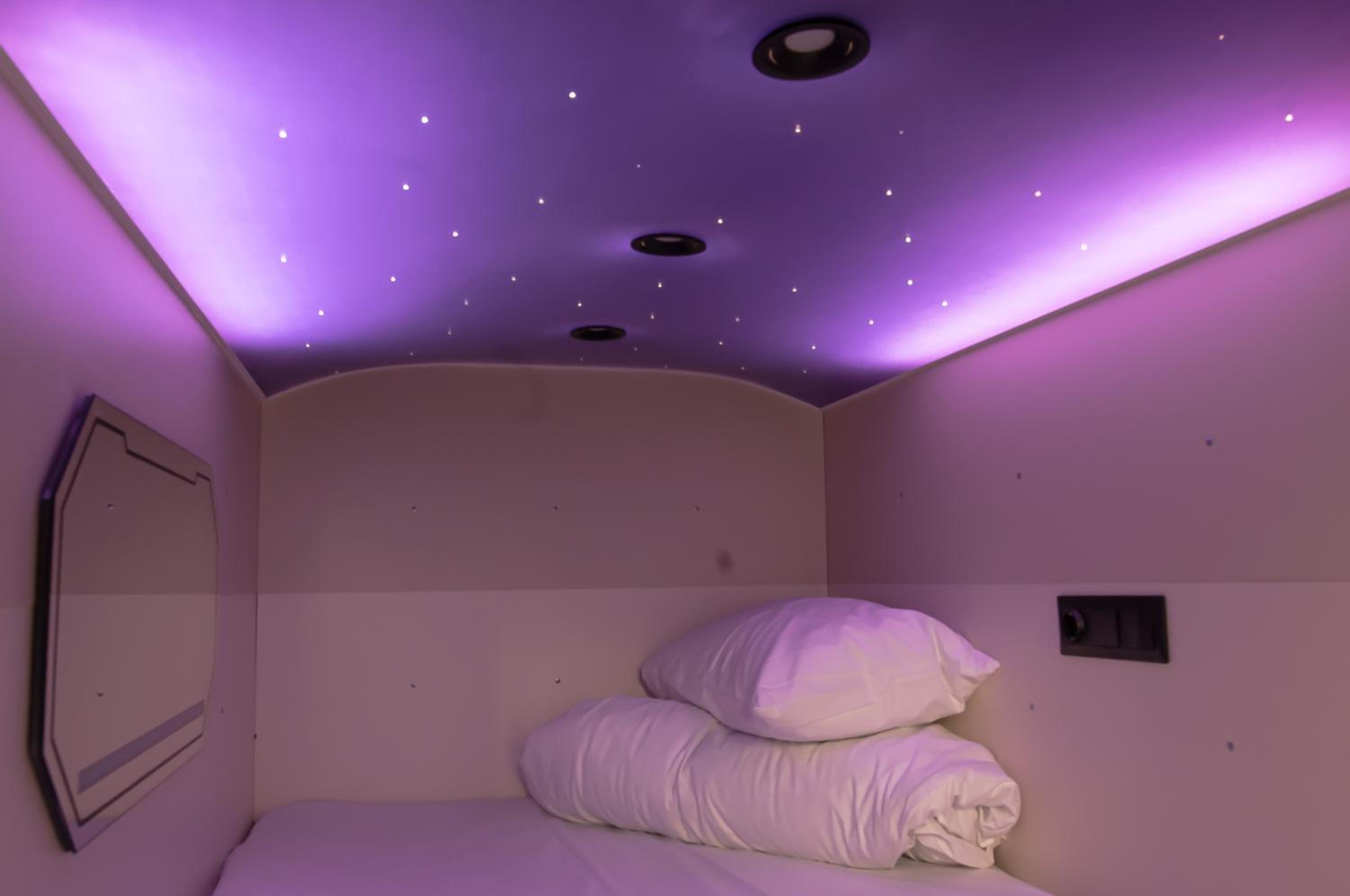 Single capsule for women