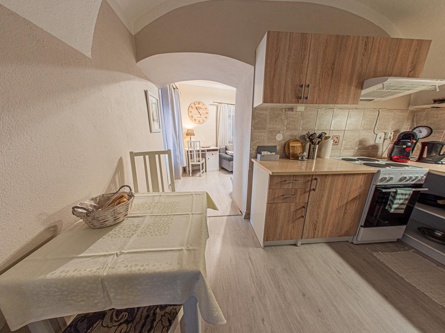 Apartment - Ground Floor - Photo 3