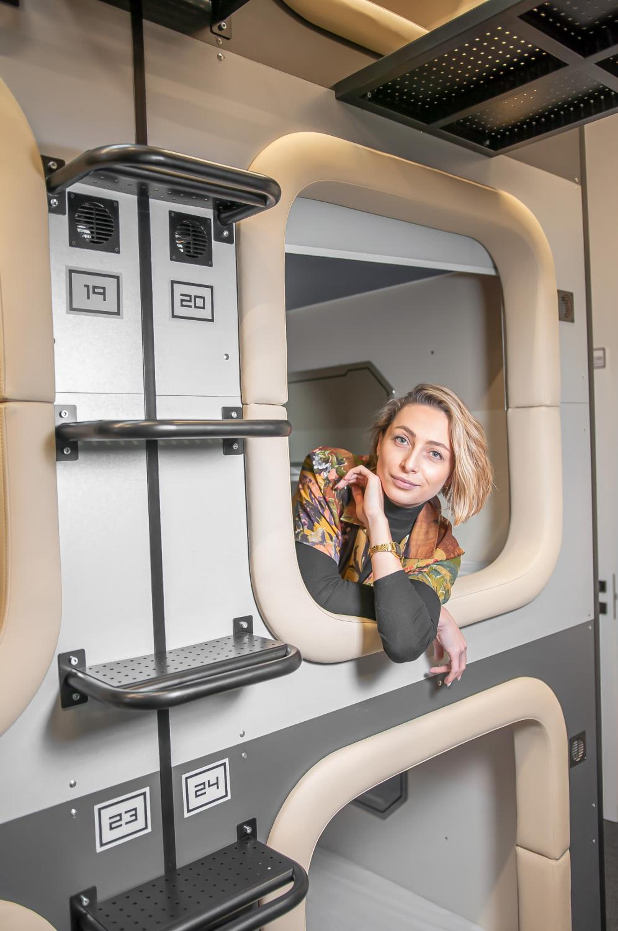 Single capsule for women