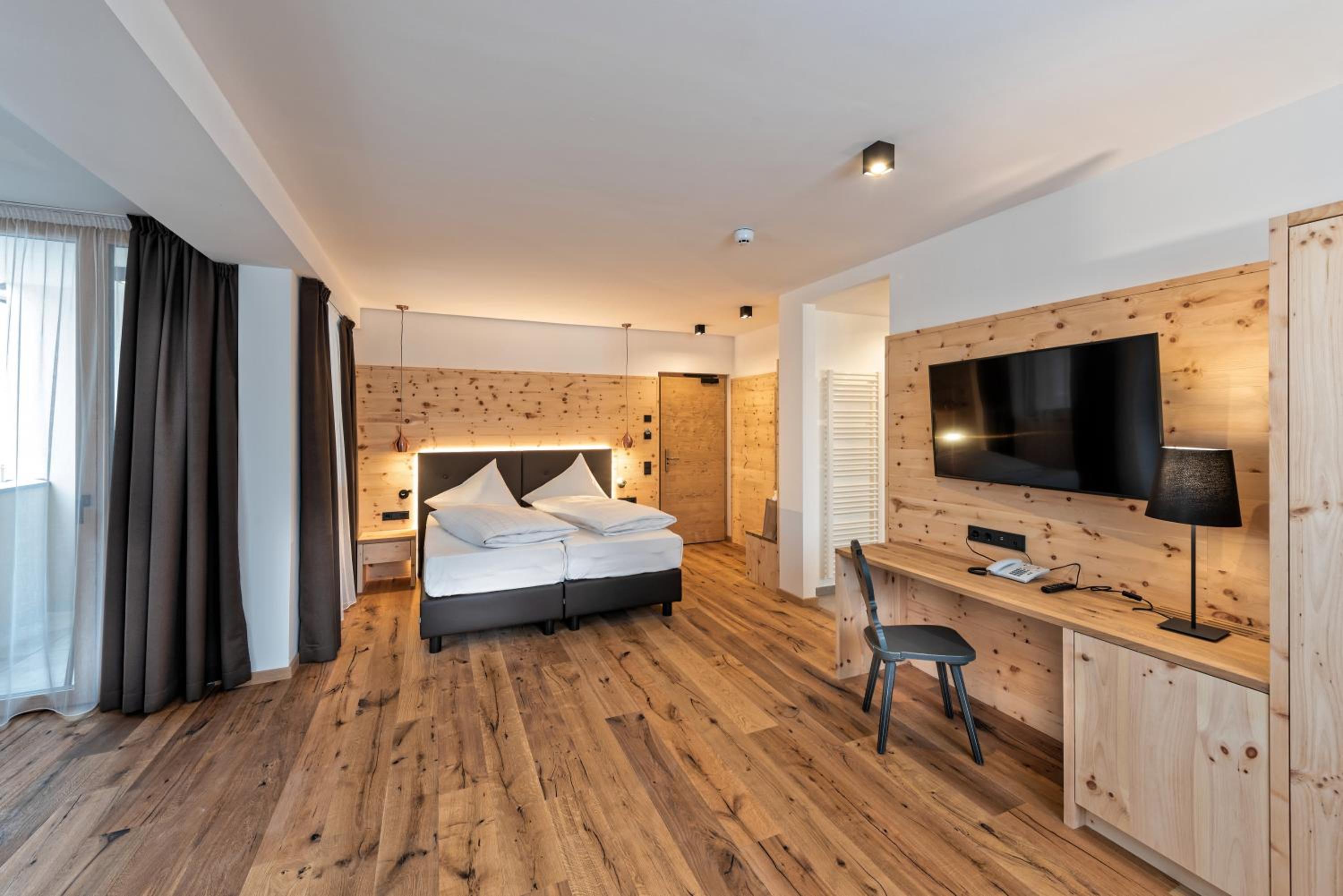 Superior Double Room - Photo 1