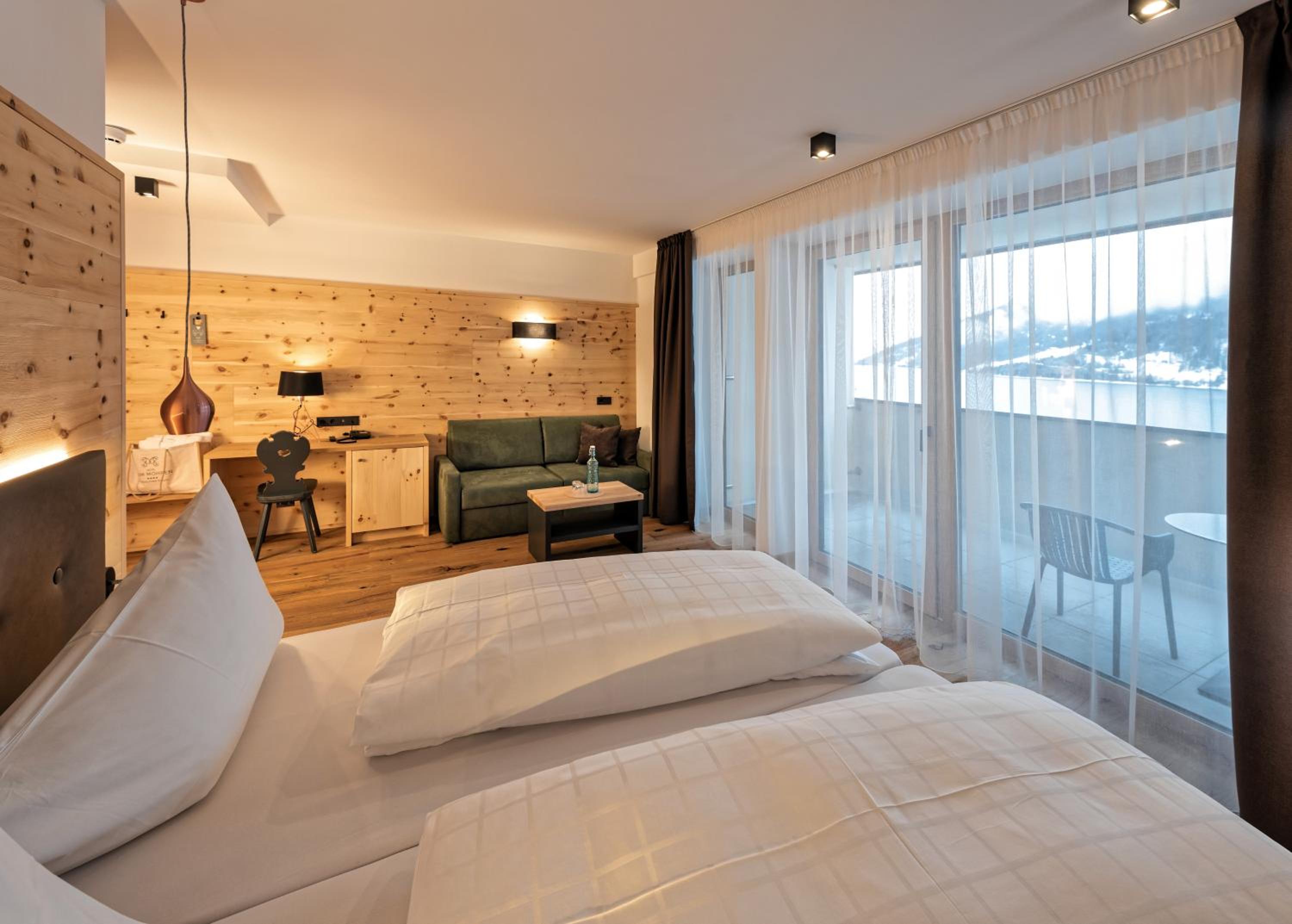 Suite with Sauna - Photo 2