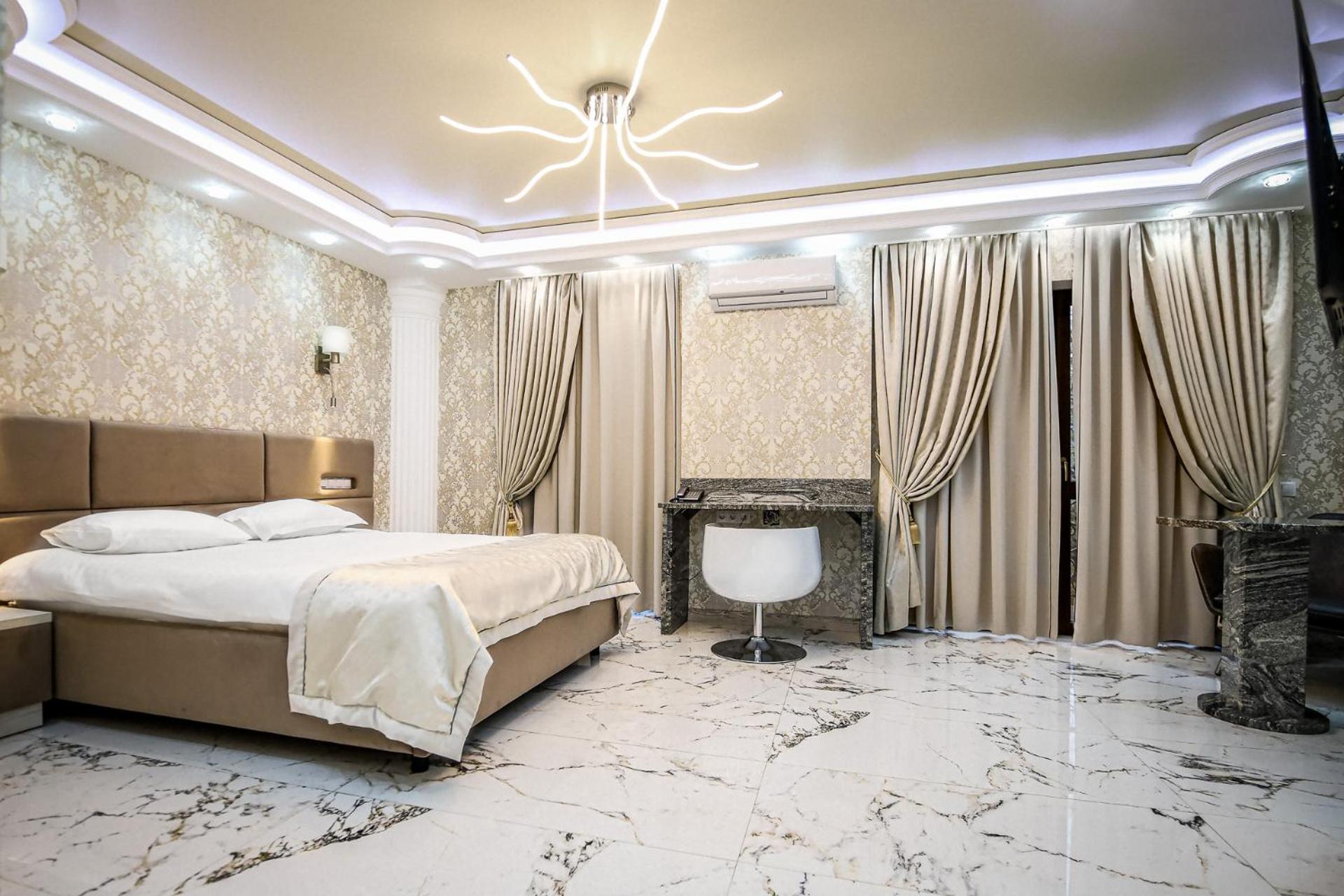 Superior Suite photo 1