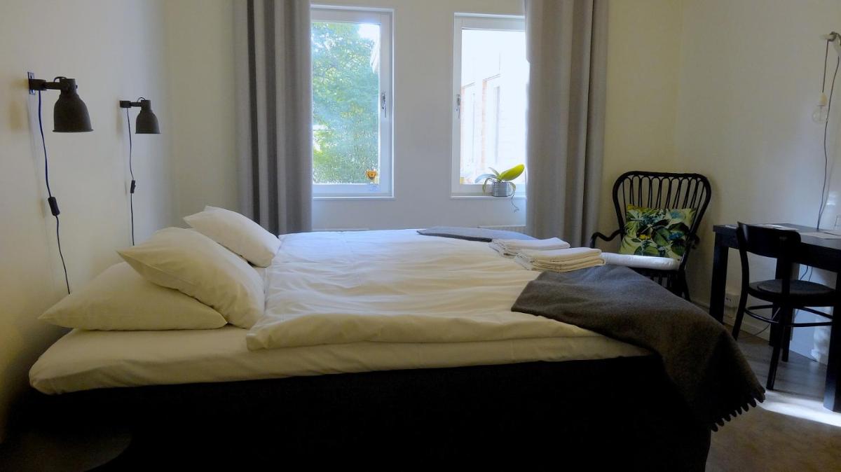 Double Room with Private Toilet photo 1