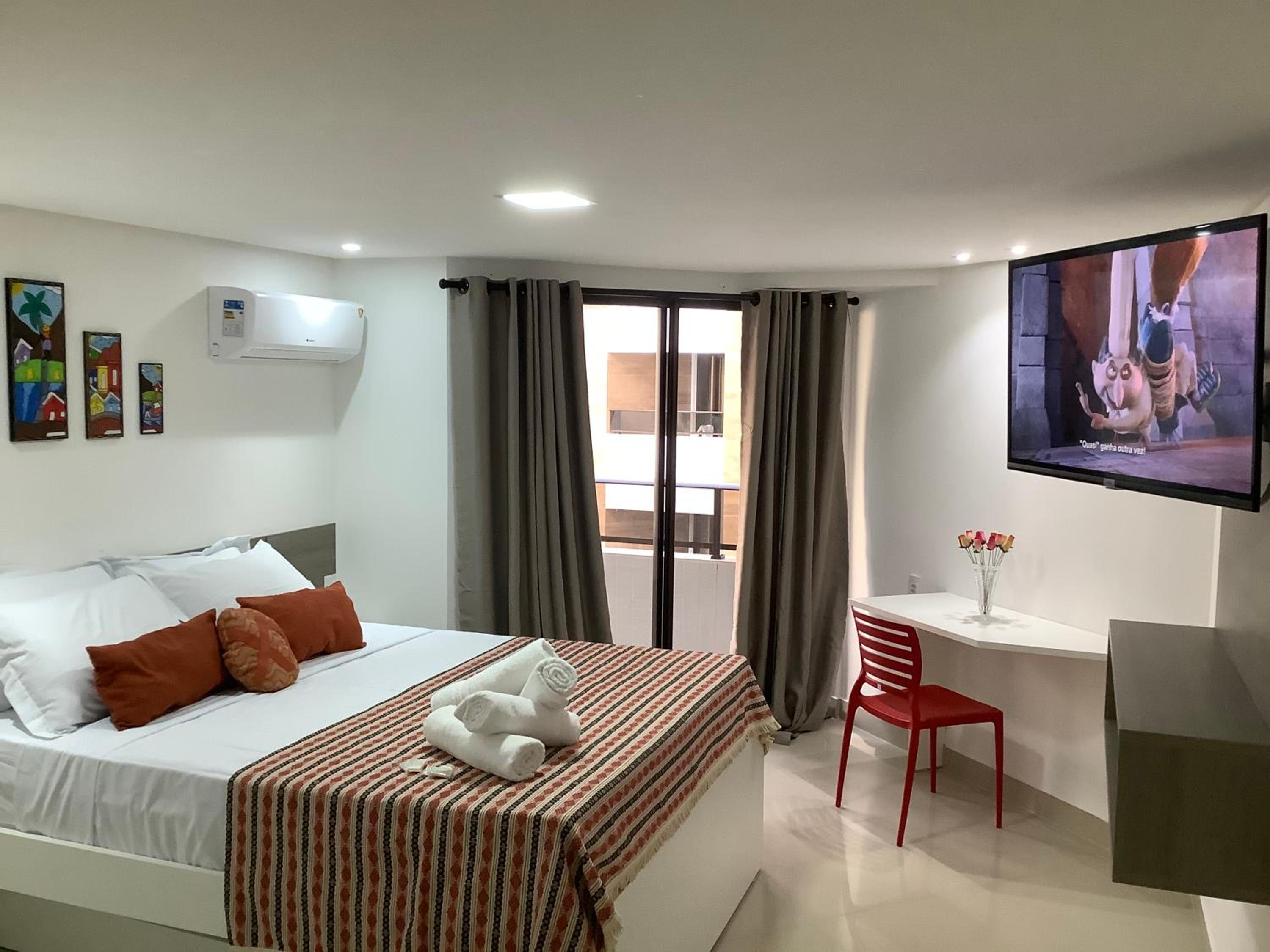 One-Bedroom Apartment - Photo 1