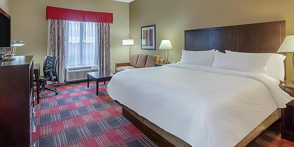 Standard King Room - Photo 1