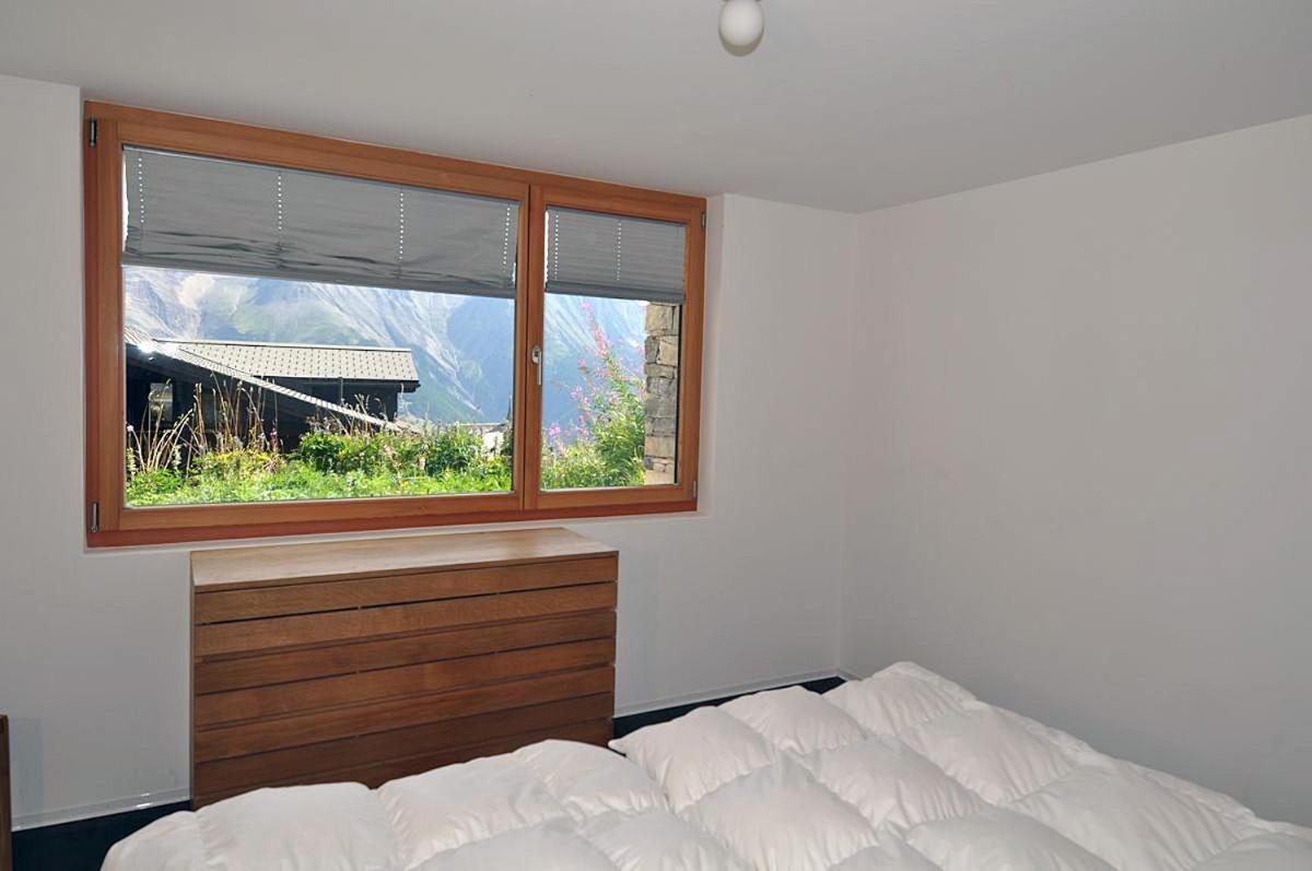 Apartment with Mountain View photo 1