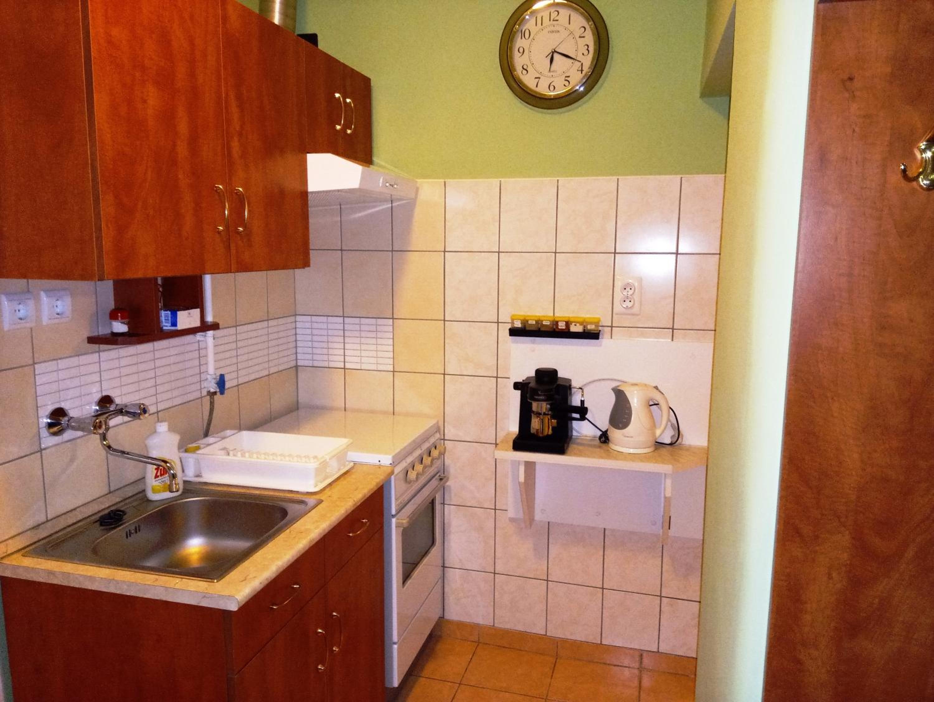 One-Bedroom Apartment - Photo 16