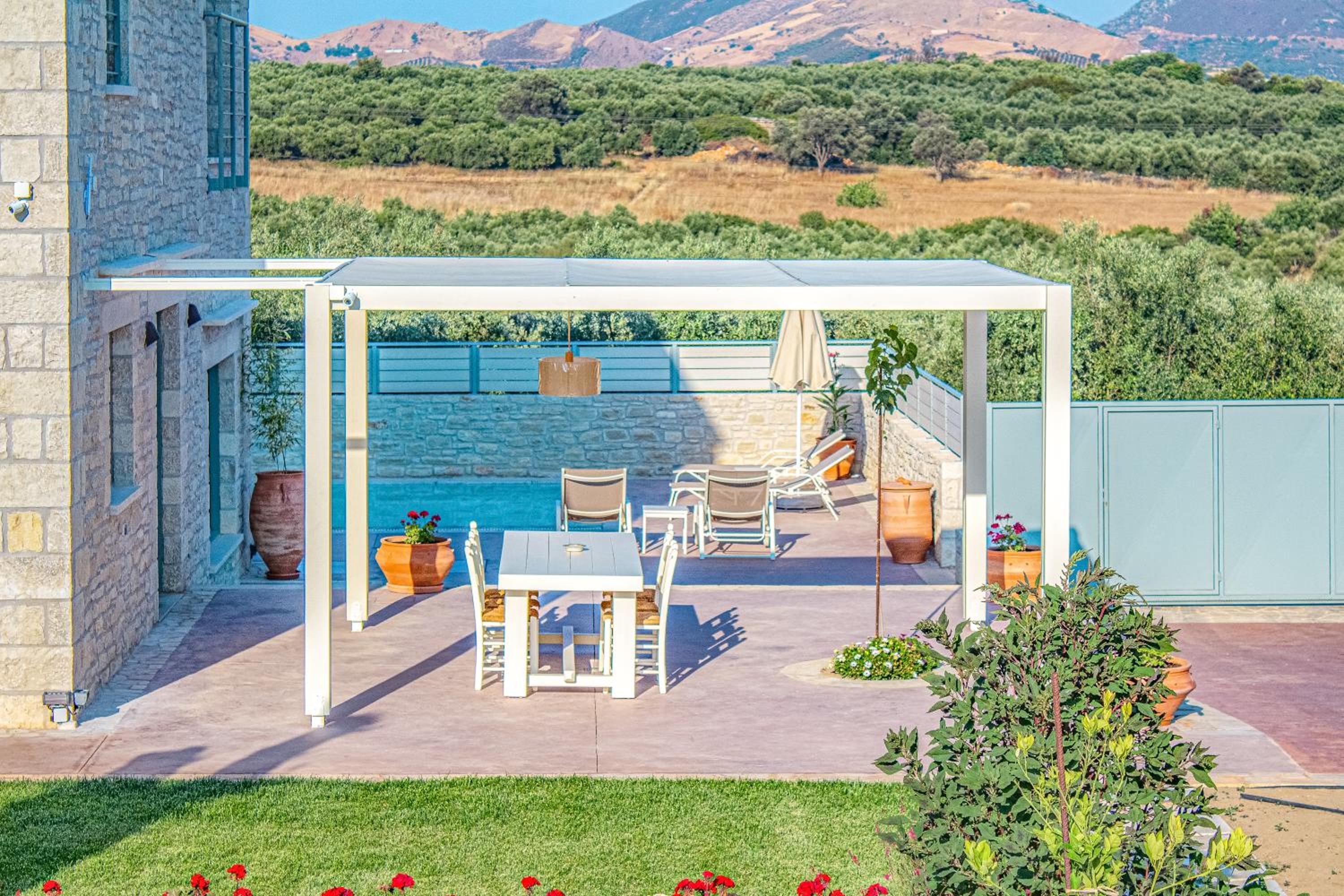 Deluxe Villa photo 1