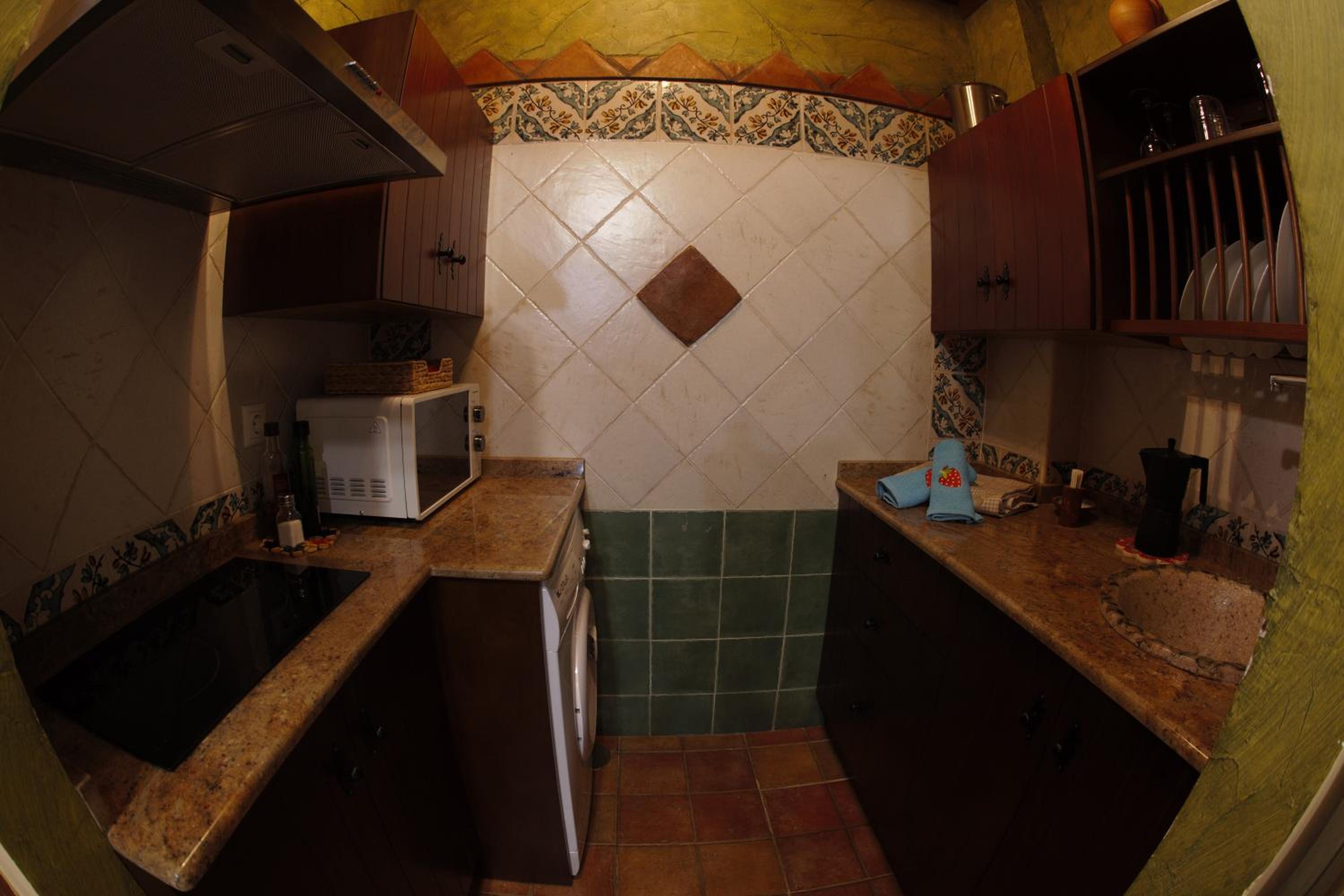 One Room Apartment - Photo 8