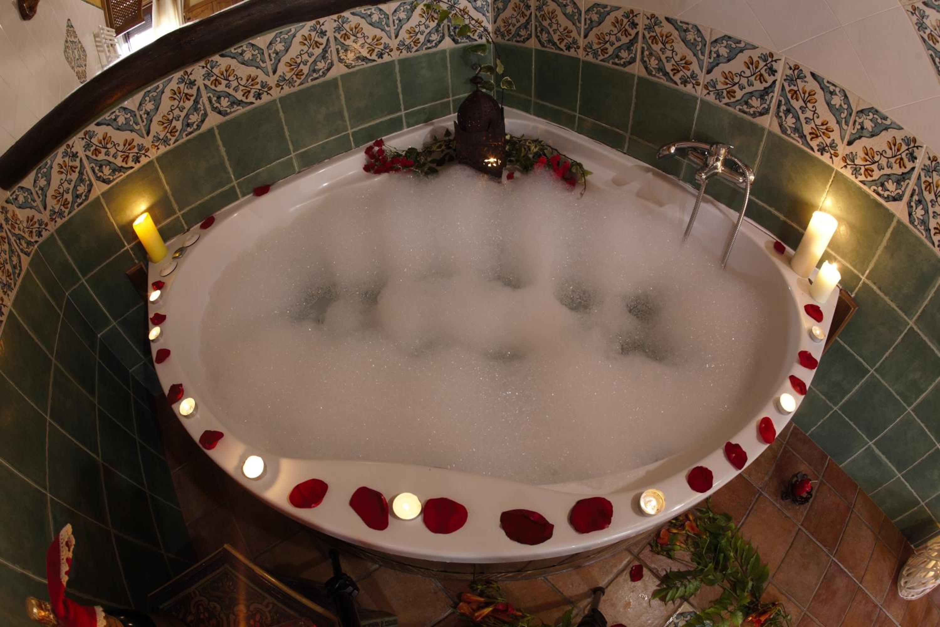 One Room Apartment - Photo 5