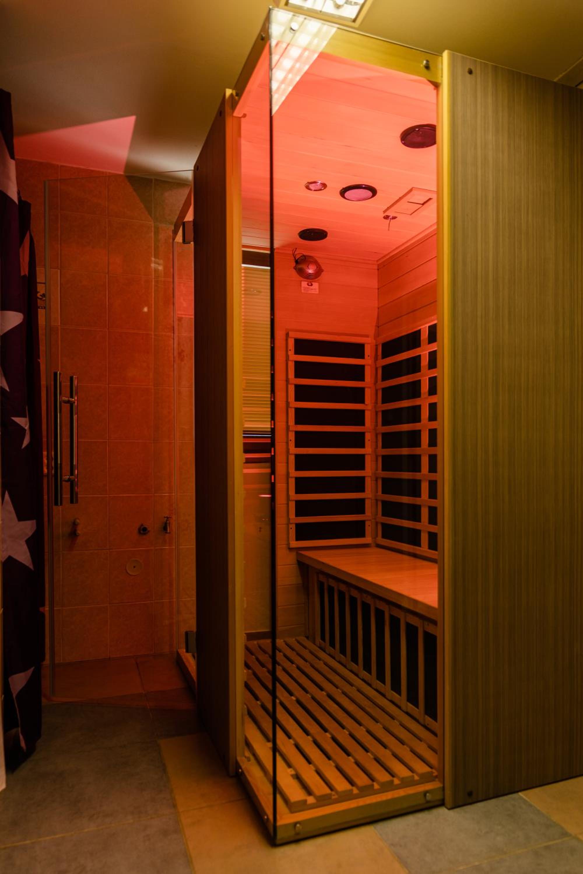 Apartment with Sauna - Photo 7