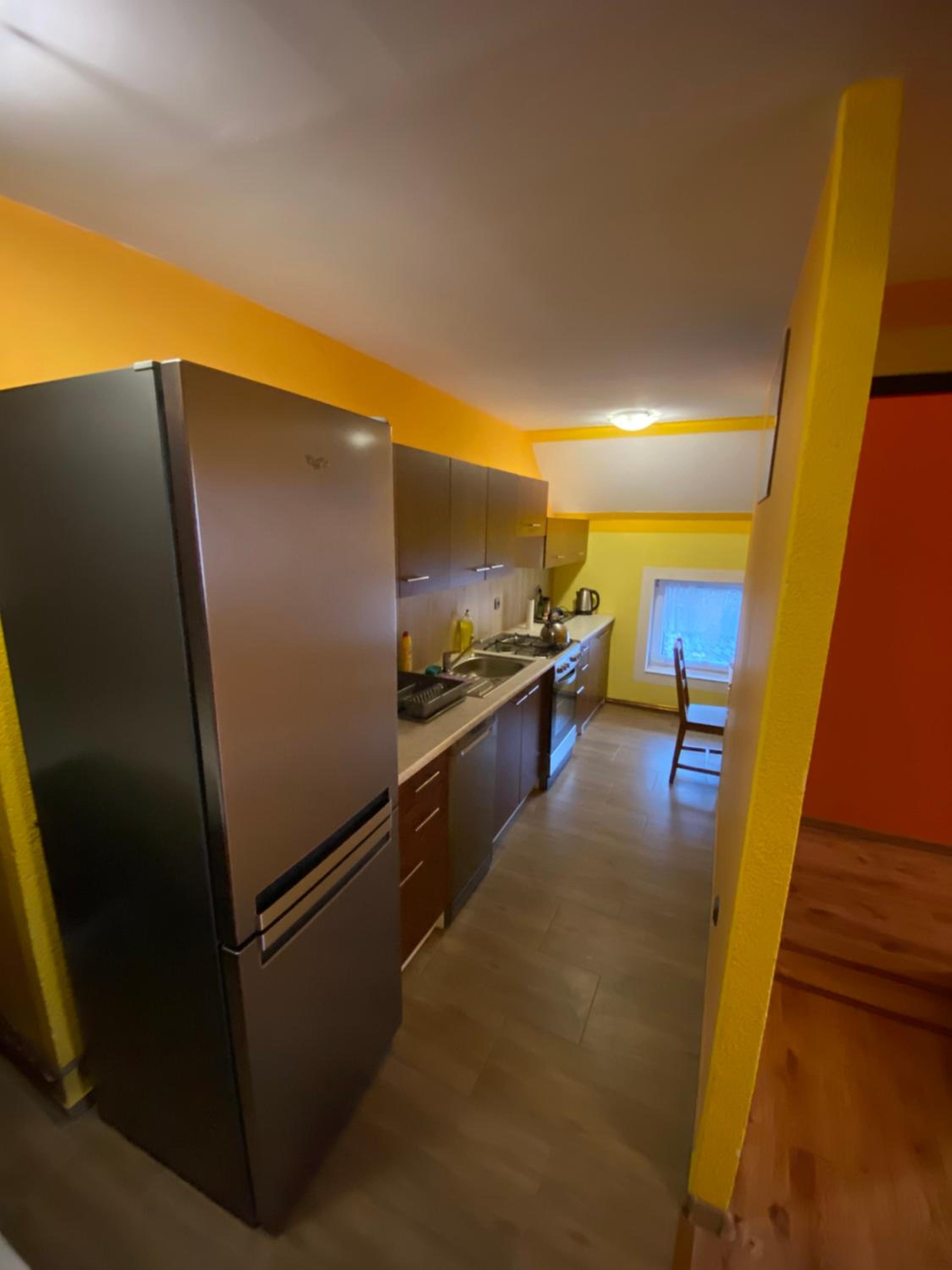 Three-Bedroom Apartment - Photo 6