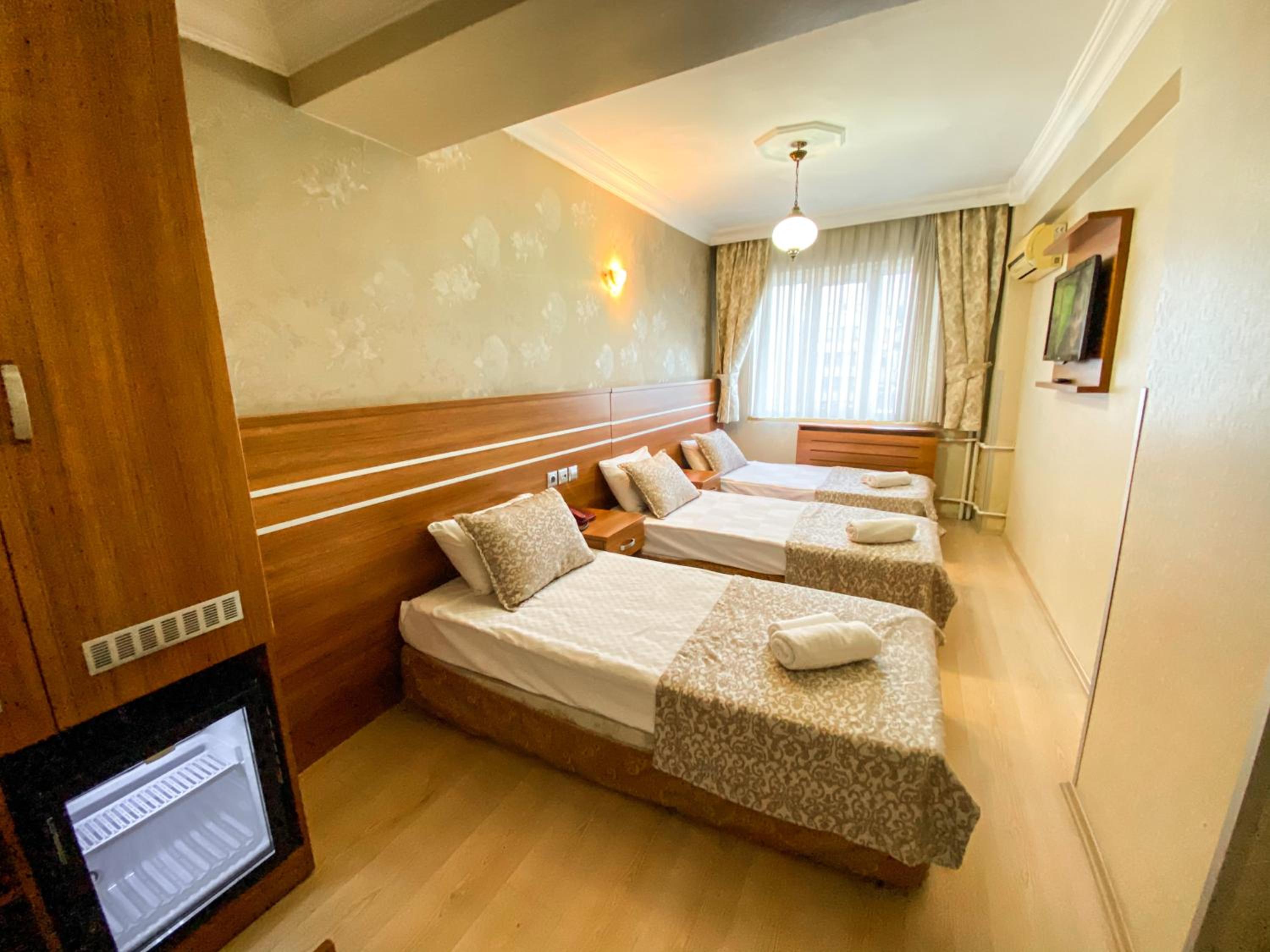 Triple Room photo 2