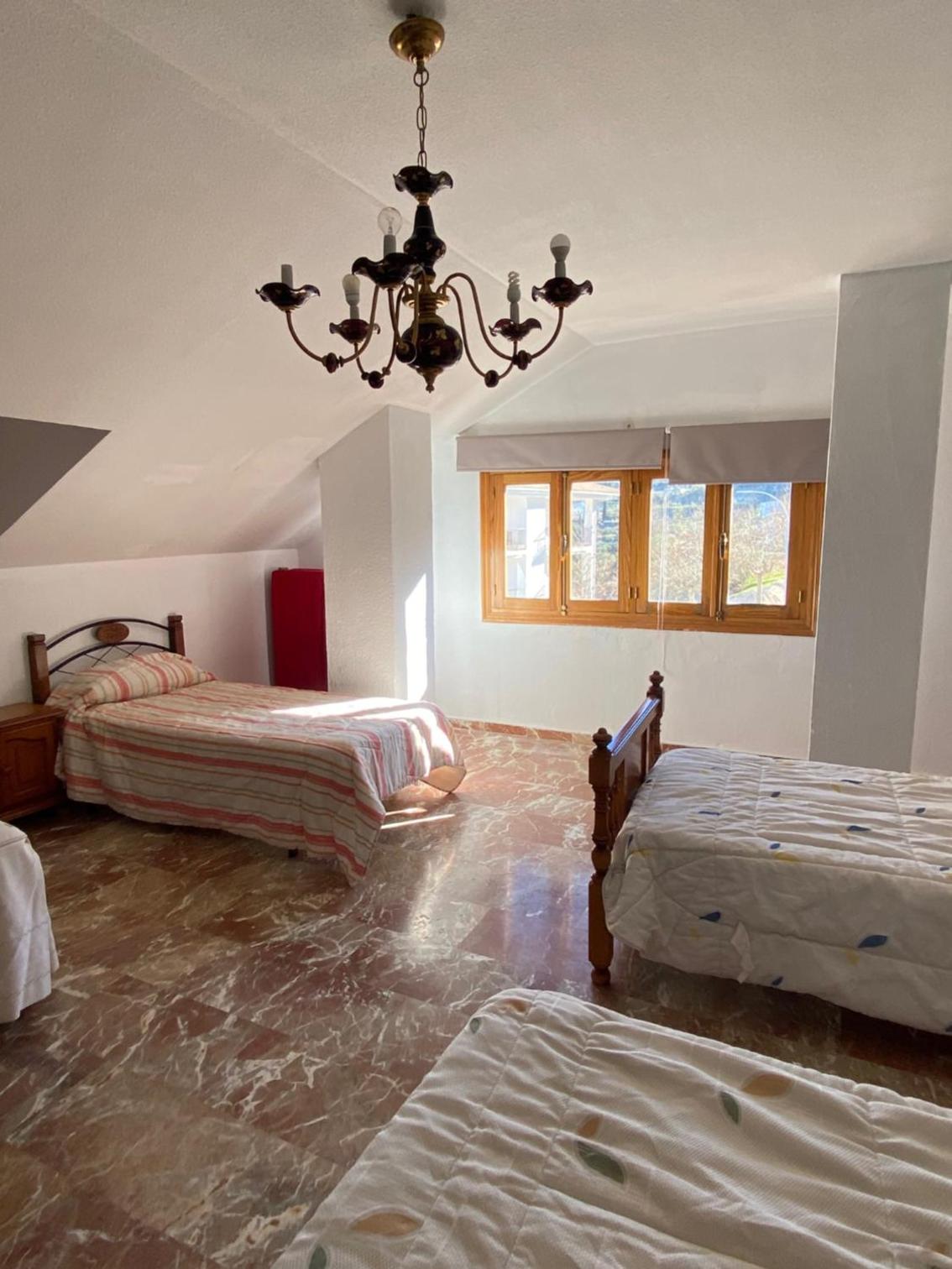 Casa de Seis Habitaciones