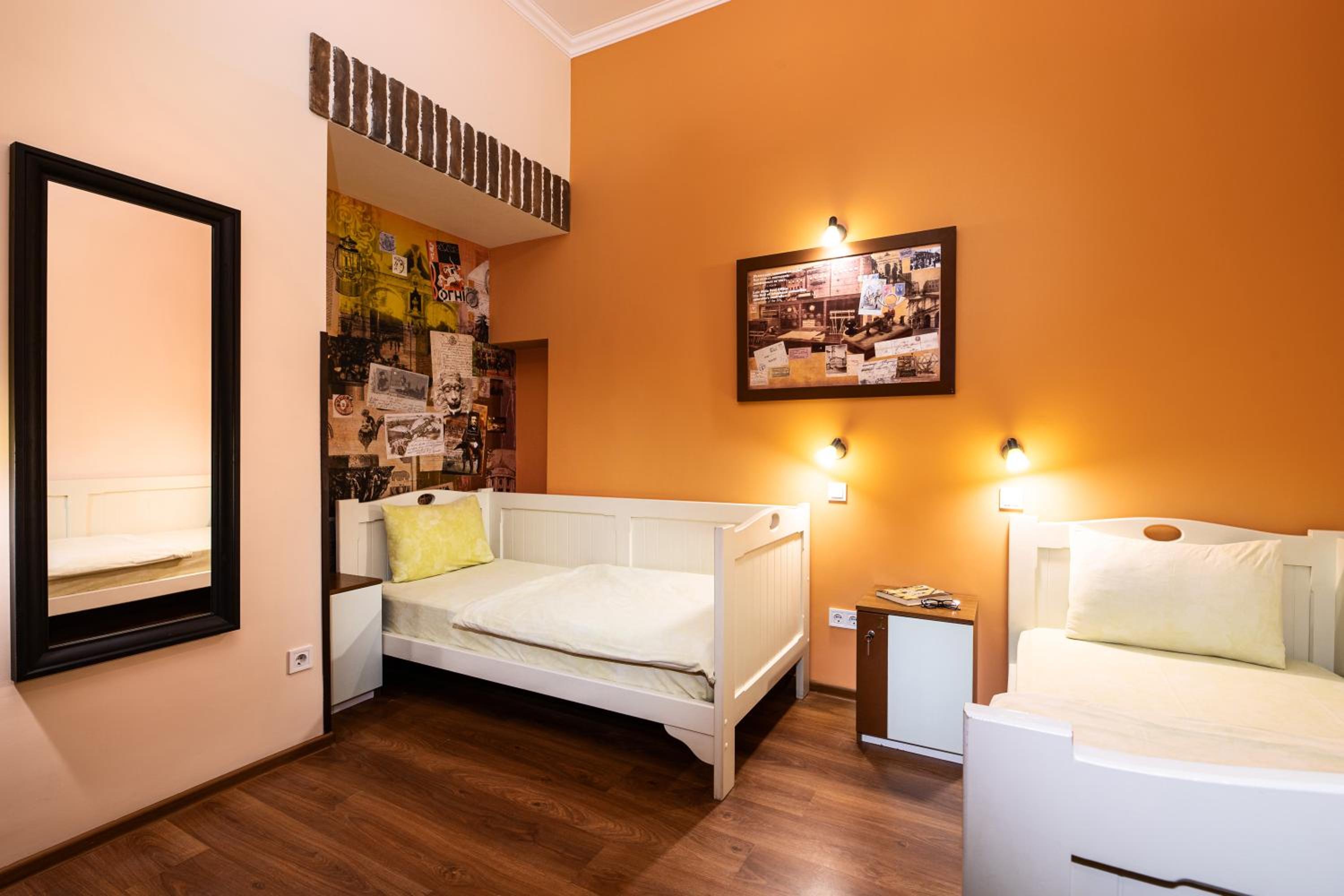 Twin Room with Private Bathroom