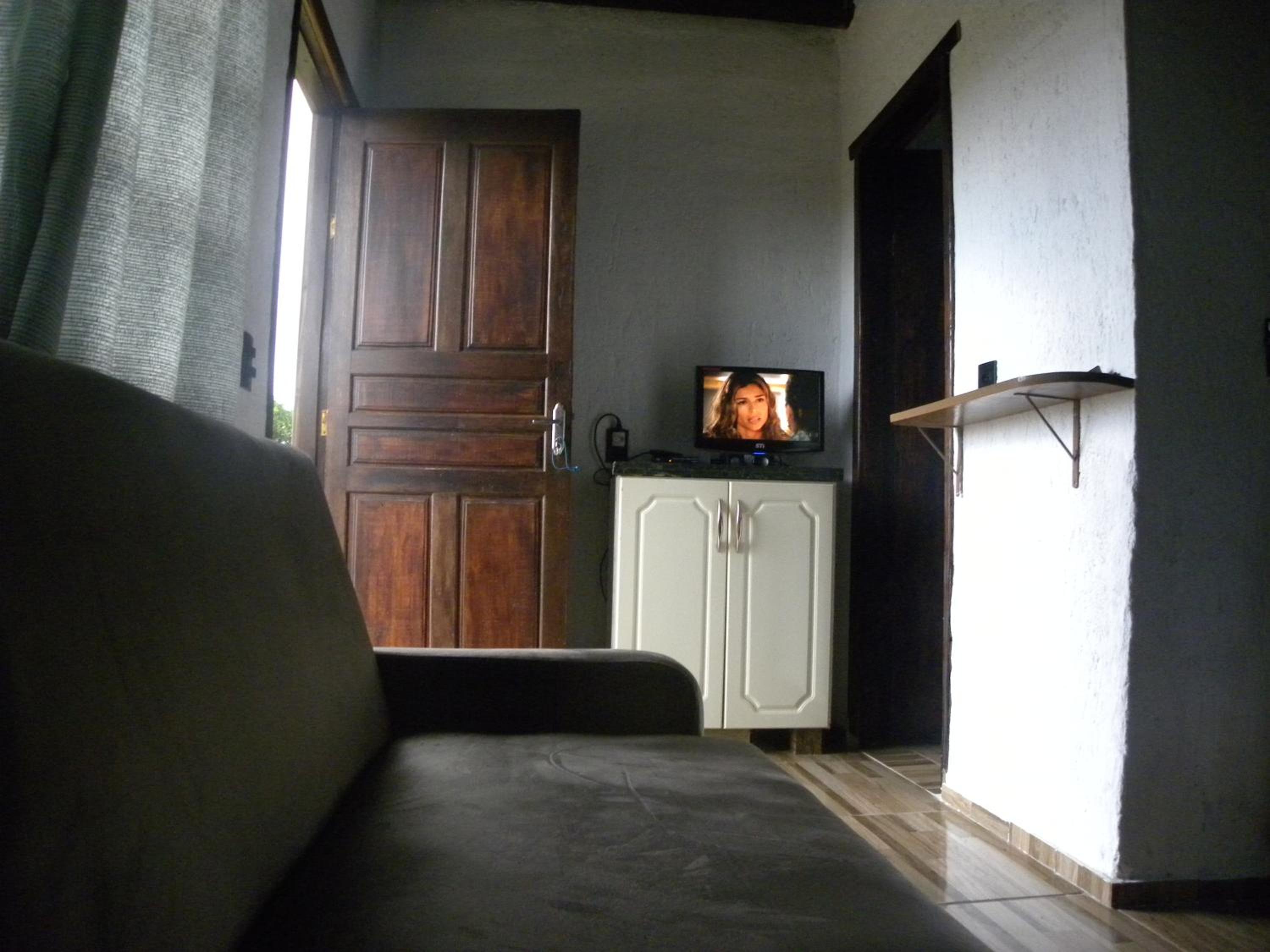 Three-Bedroom House photo 2