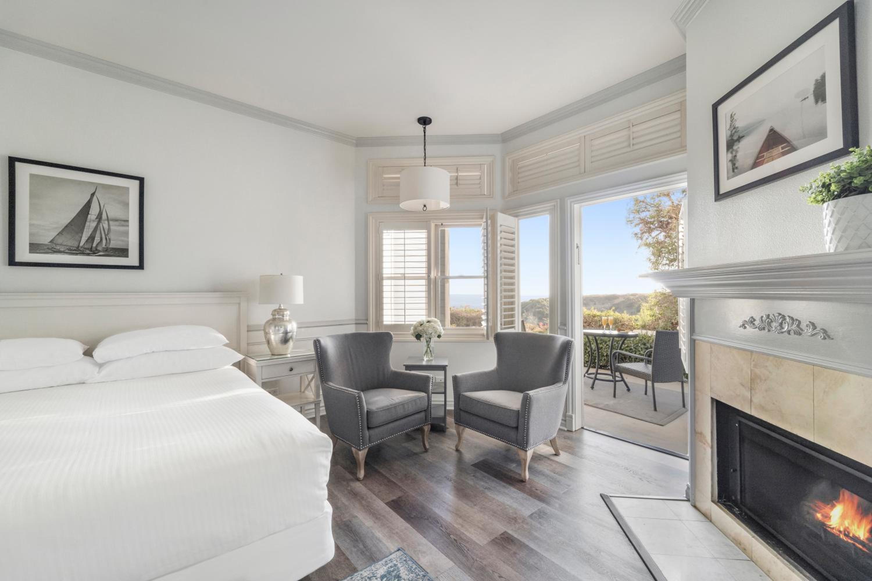 Pacific Edge Deluxe + Patio - Photo 1