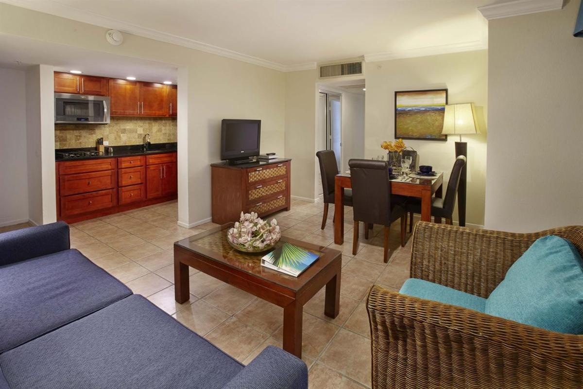 One-Bedroom Suite