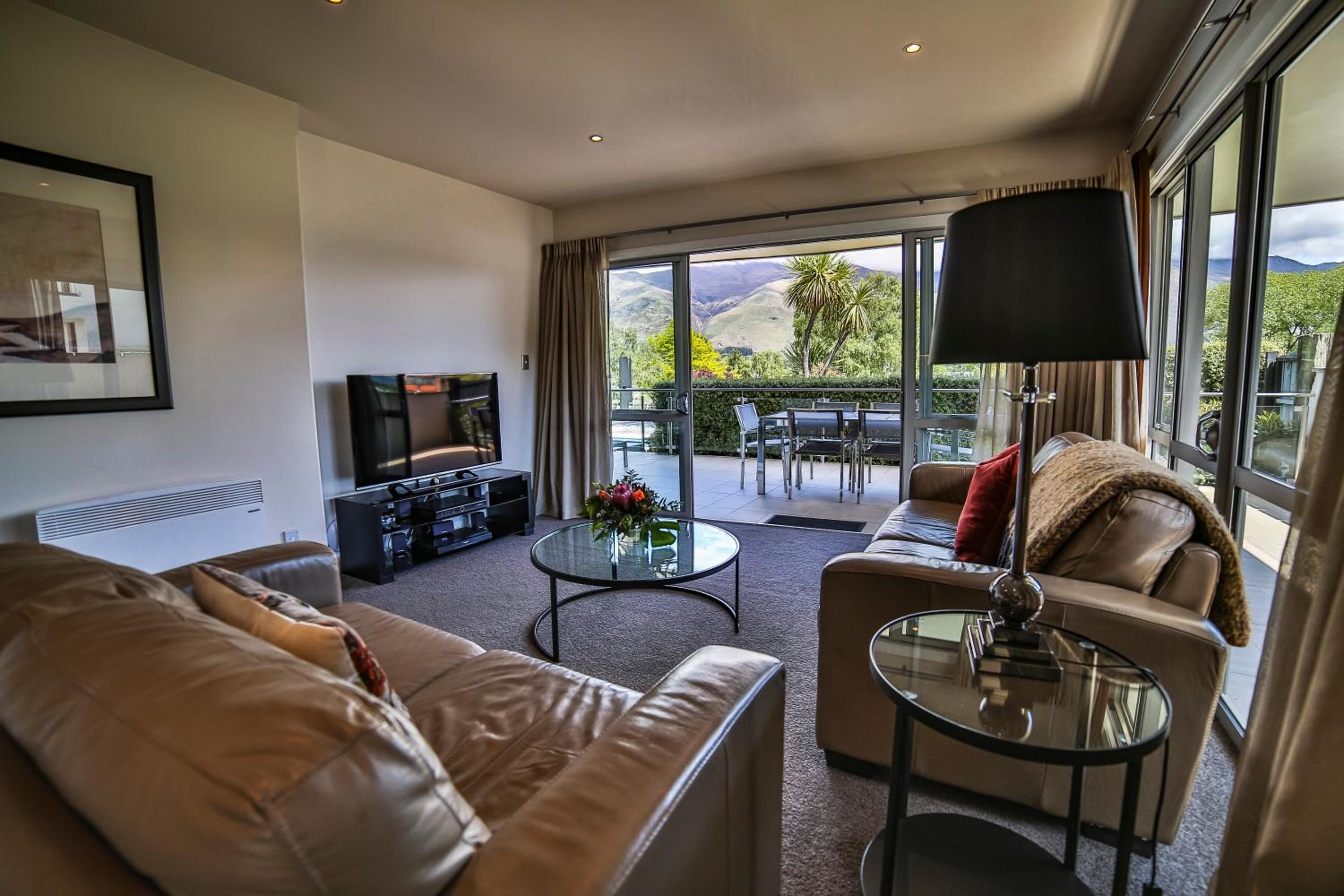 Poolside One-Bedroom Apartment