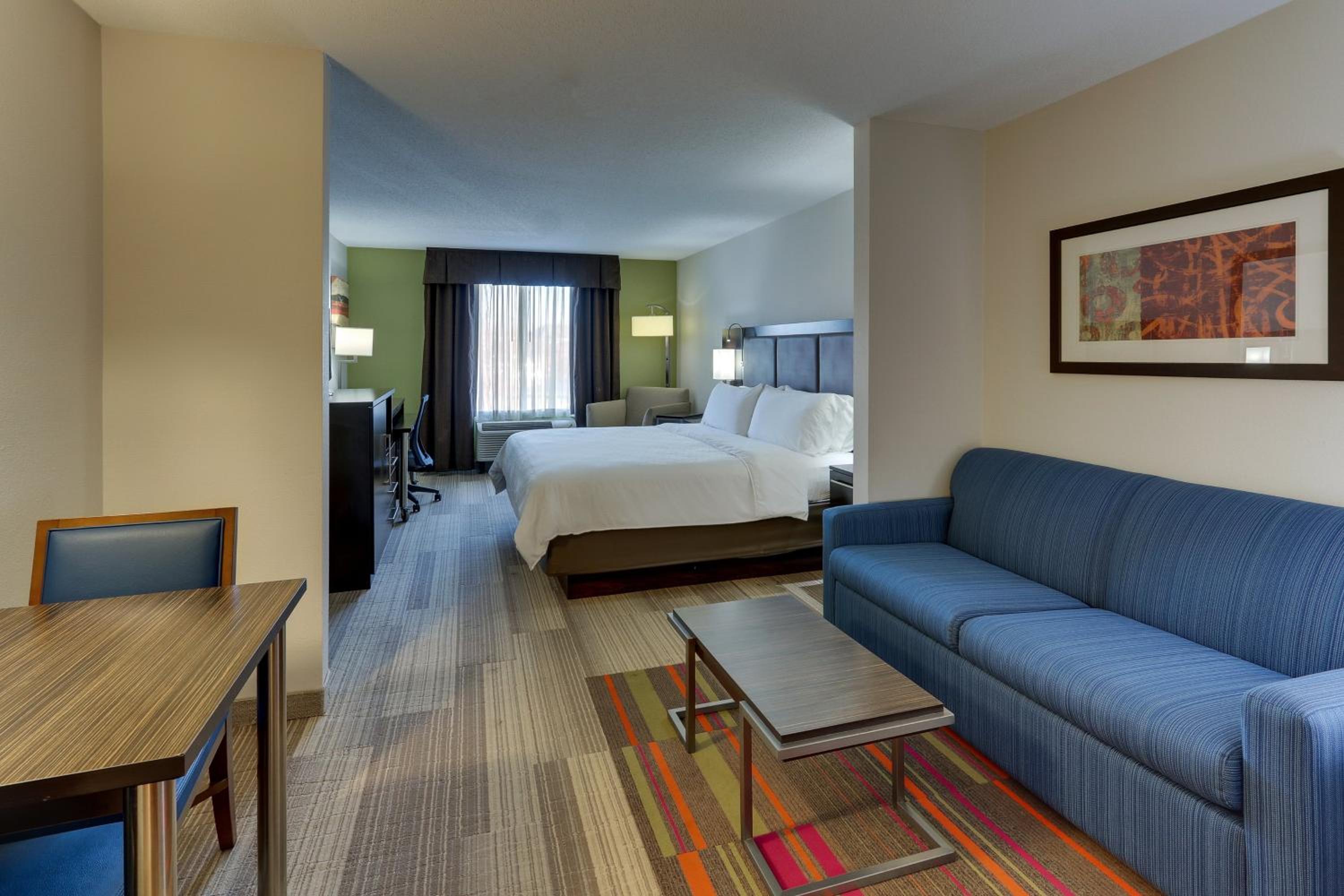 King Suite with Sofa Bed - Photo 2