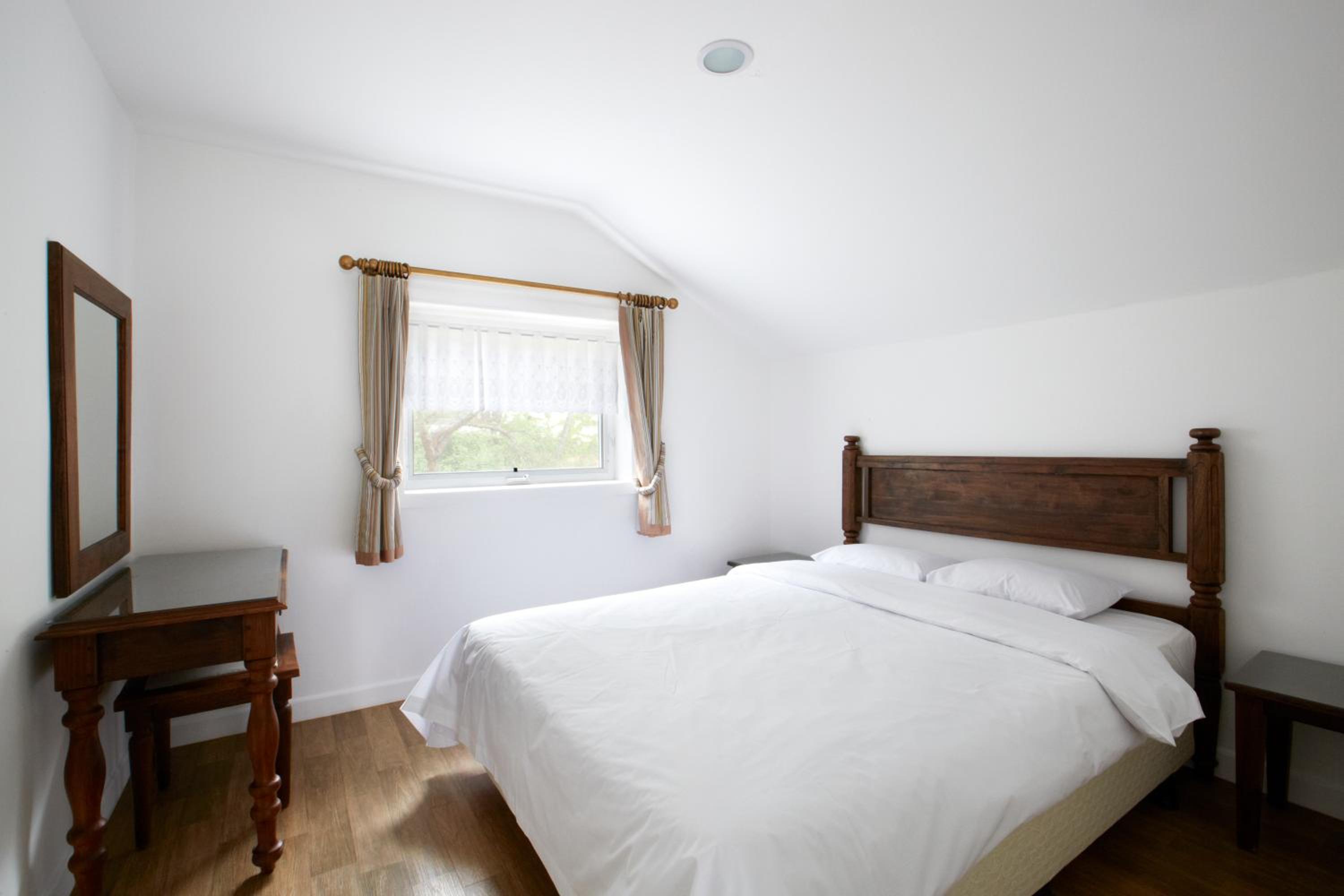 Royal Room - Photo 2