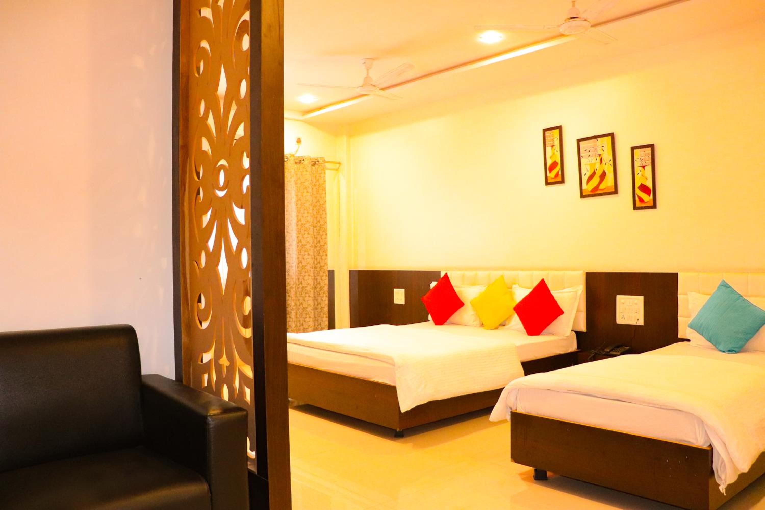 Deluxe Triple Room - Photo 28