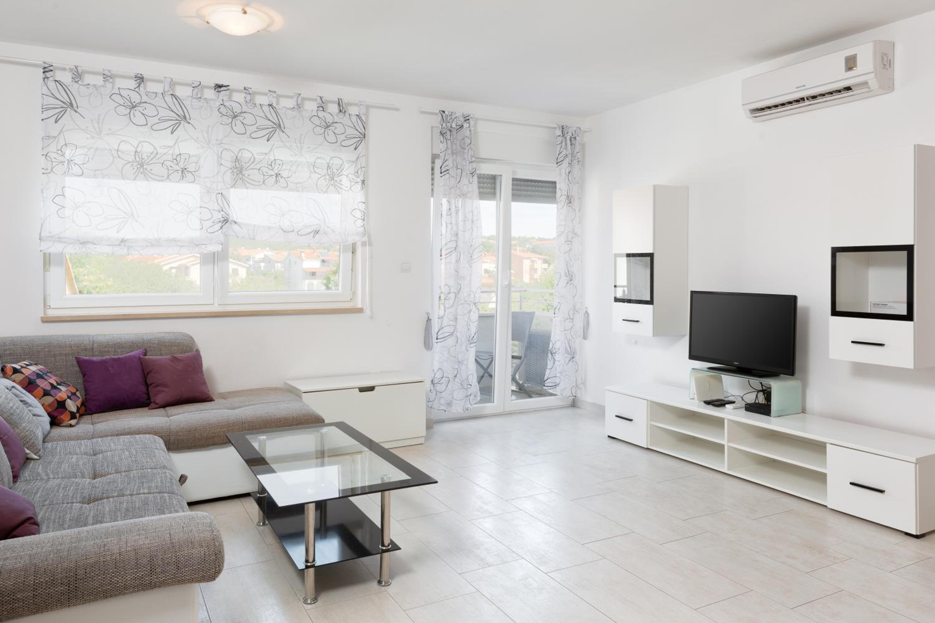 Apartment - Split Level