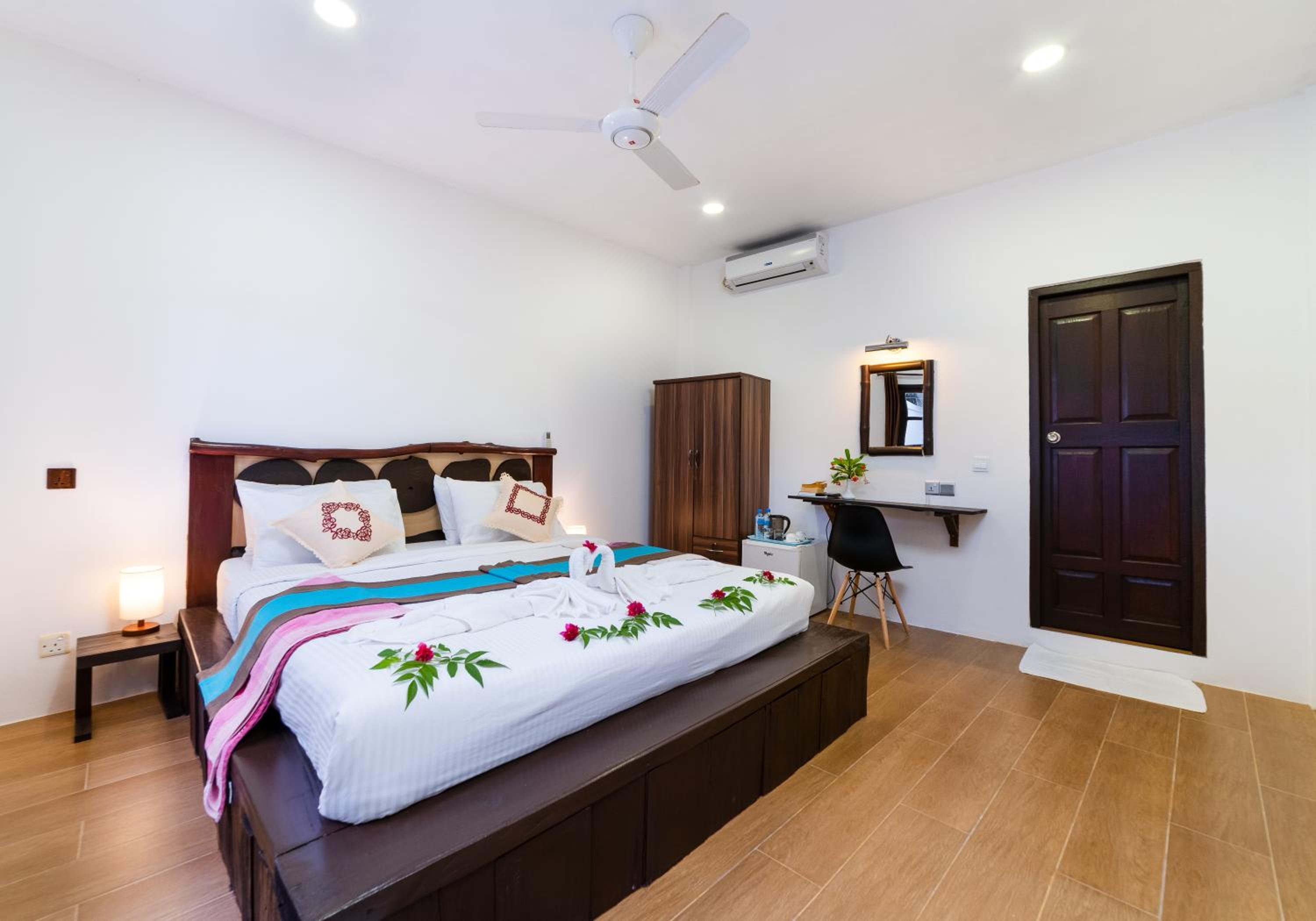 Deluxe Double Room With Garden View photo 1